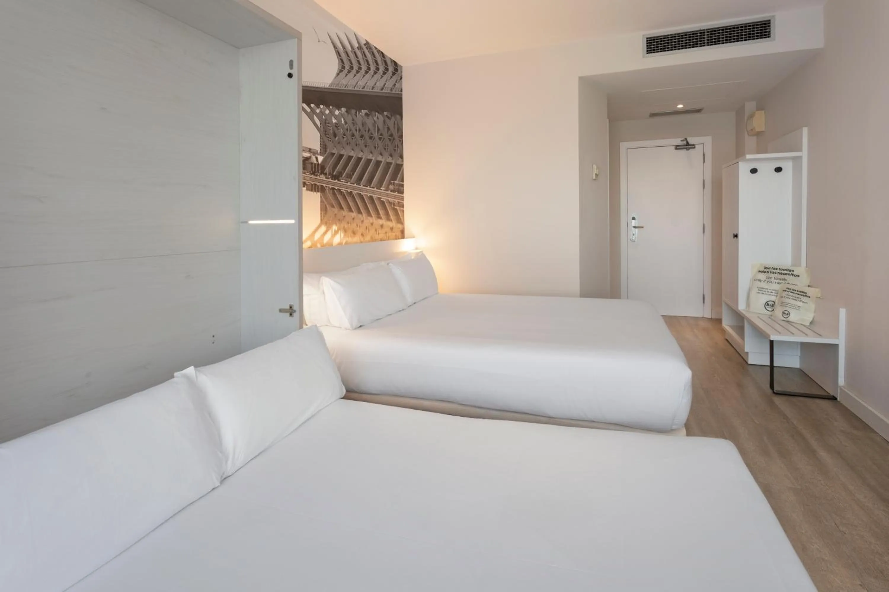 Bed in B&B HOTEL Valencia Ciudad de las Ciencias