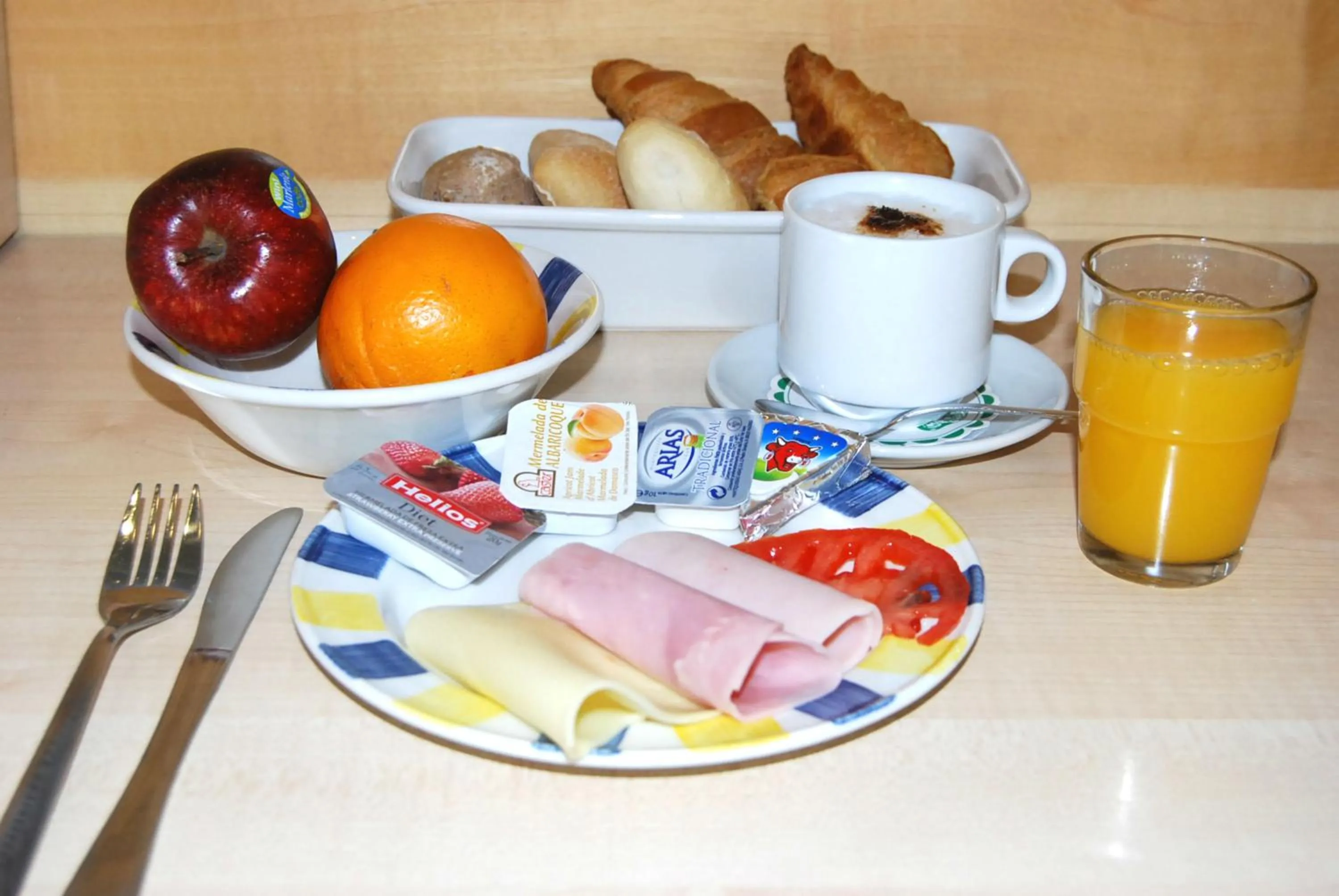 Restaurant/places to eat in Holiday Inn Express Valencia Bonaire by IHG