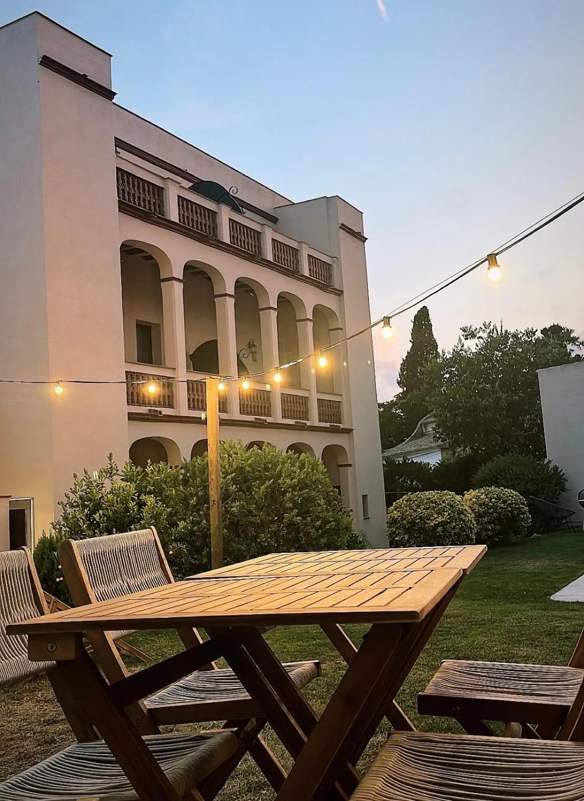 Restaurant/places to eat in Hotel Palou 1874