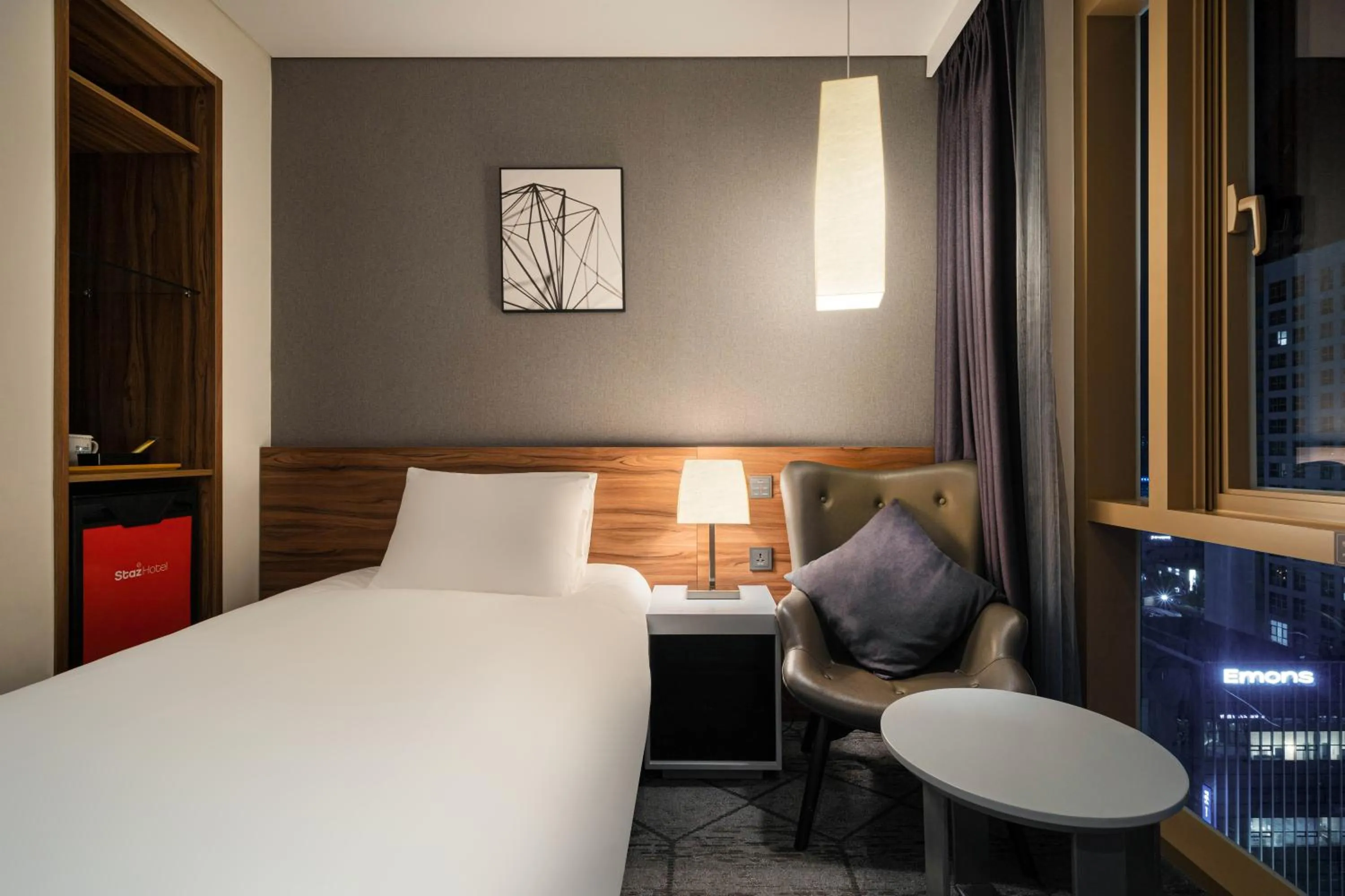 Bedroom, Bed in Staz Hotel Ulsan