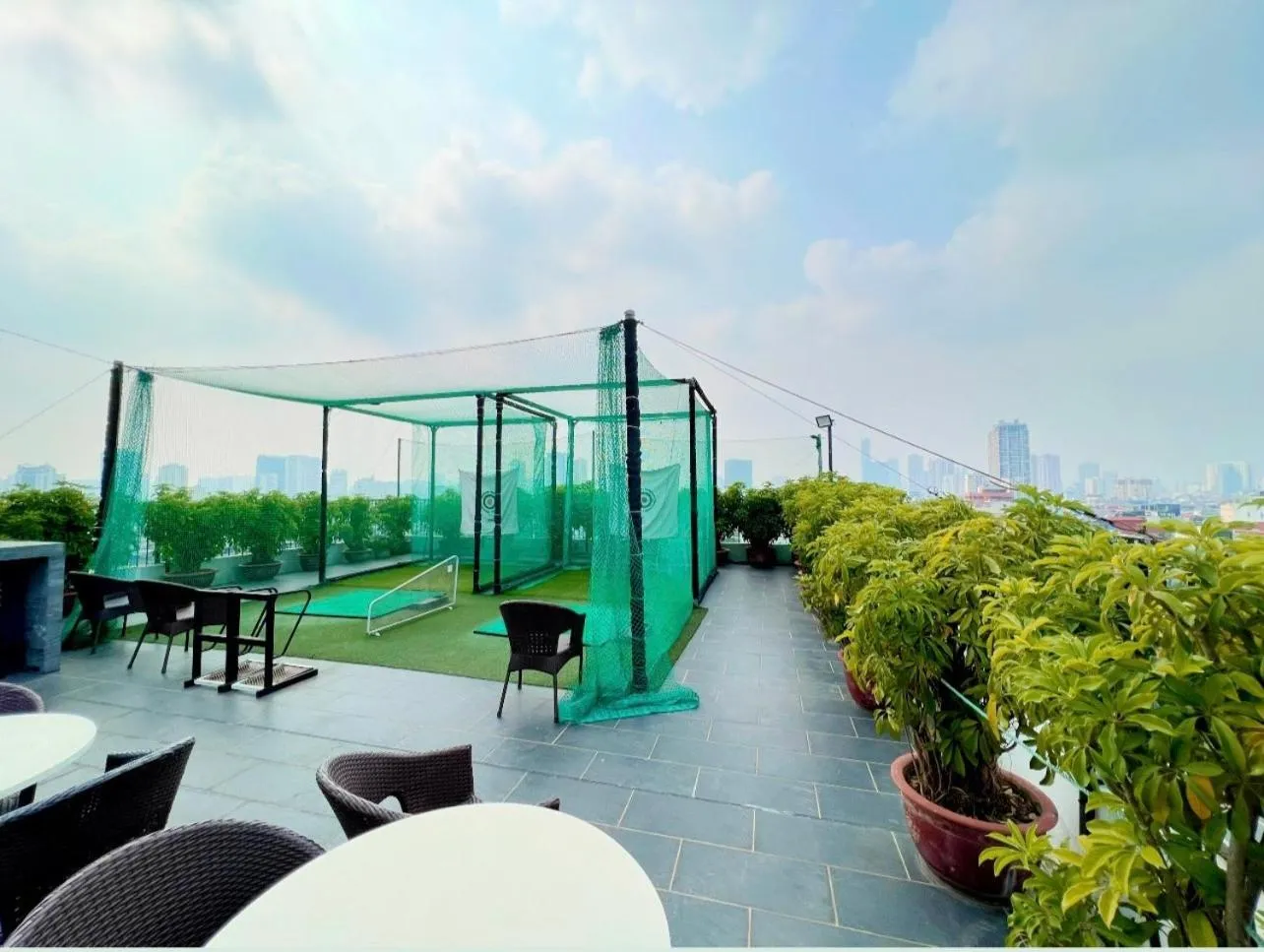 Restaurant/places to eat in HANA Stay Riverside