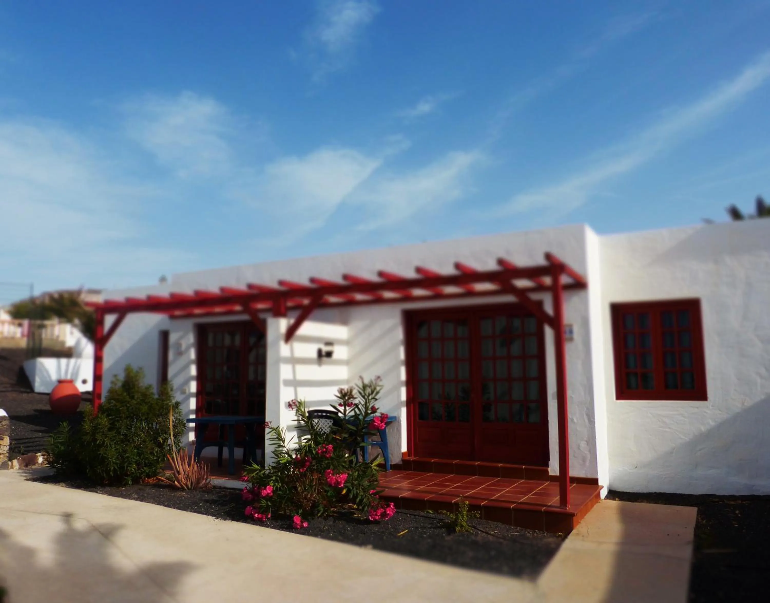 Facade/entrance in Bungalows Castillo Beach