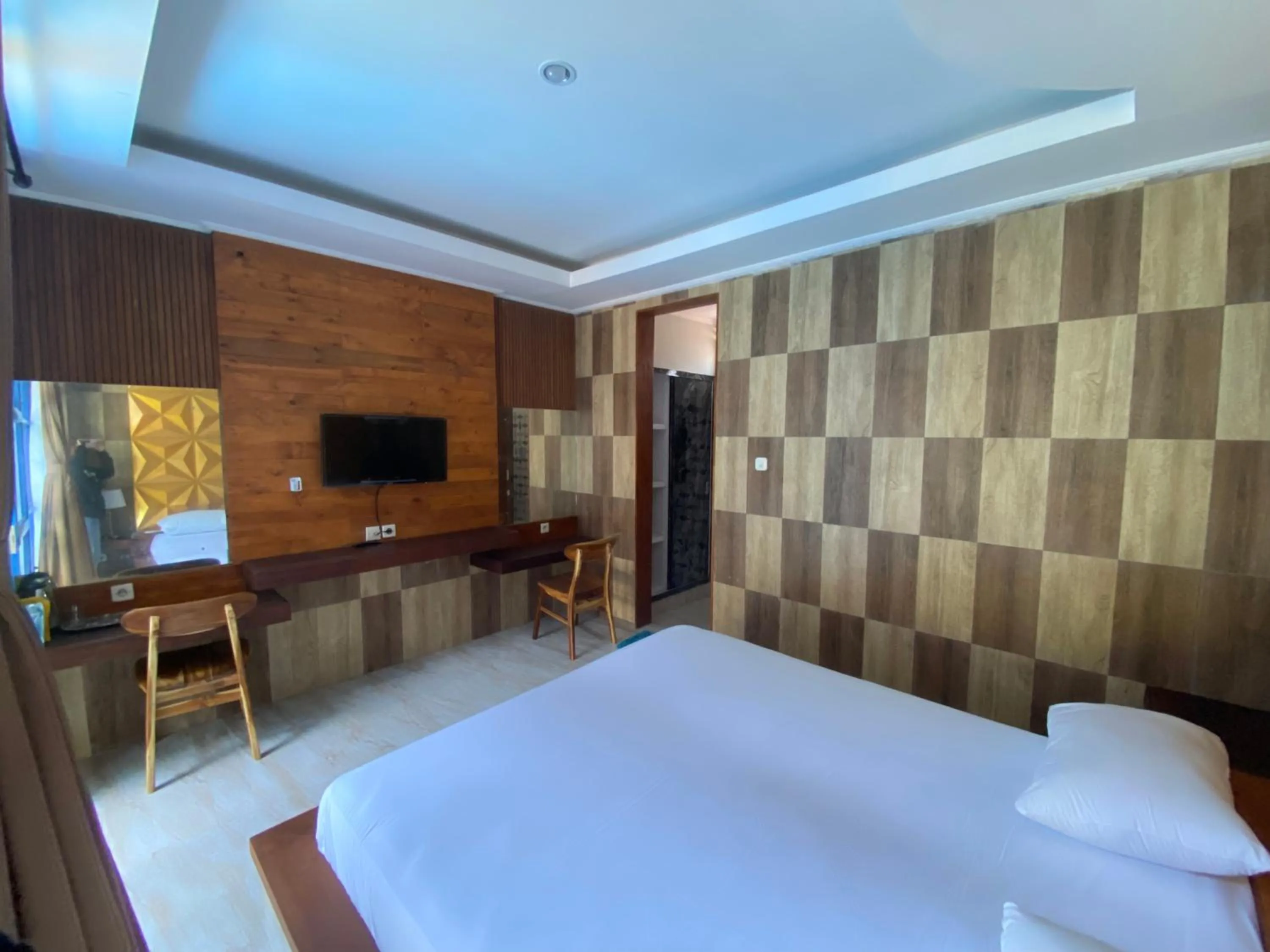 Bedroom, Bed in Anny Guesthouse by ecommerceloka