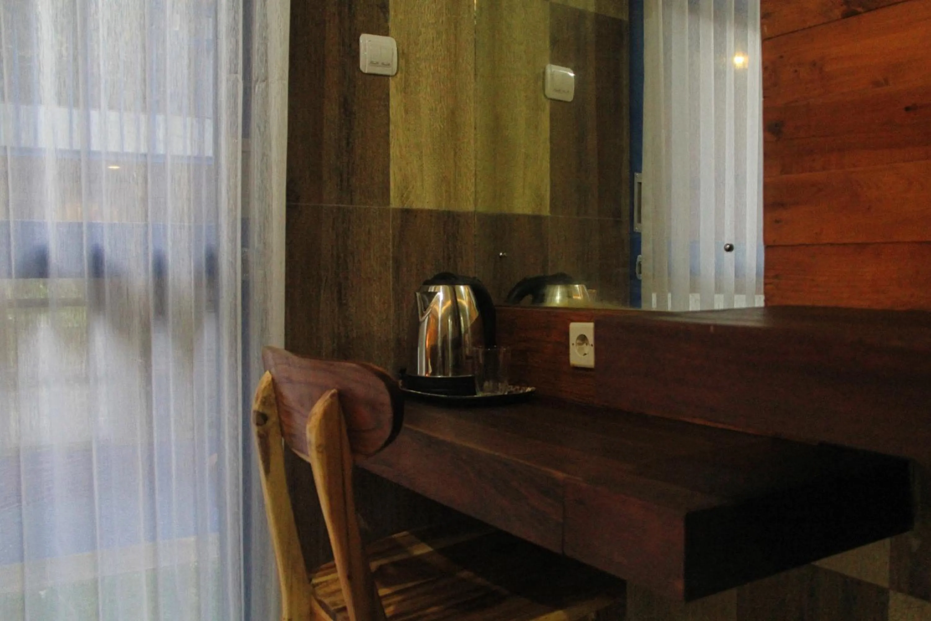 Area and facilities in Anny Guesthouse by ecommerceloka