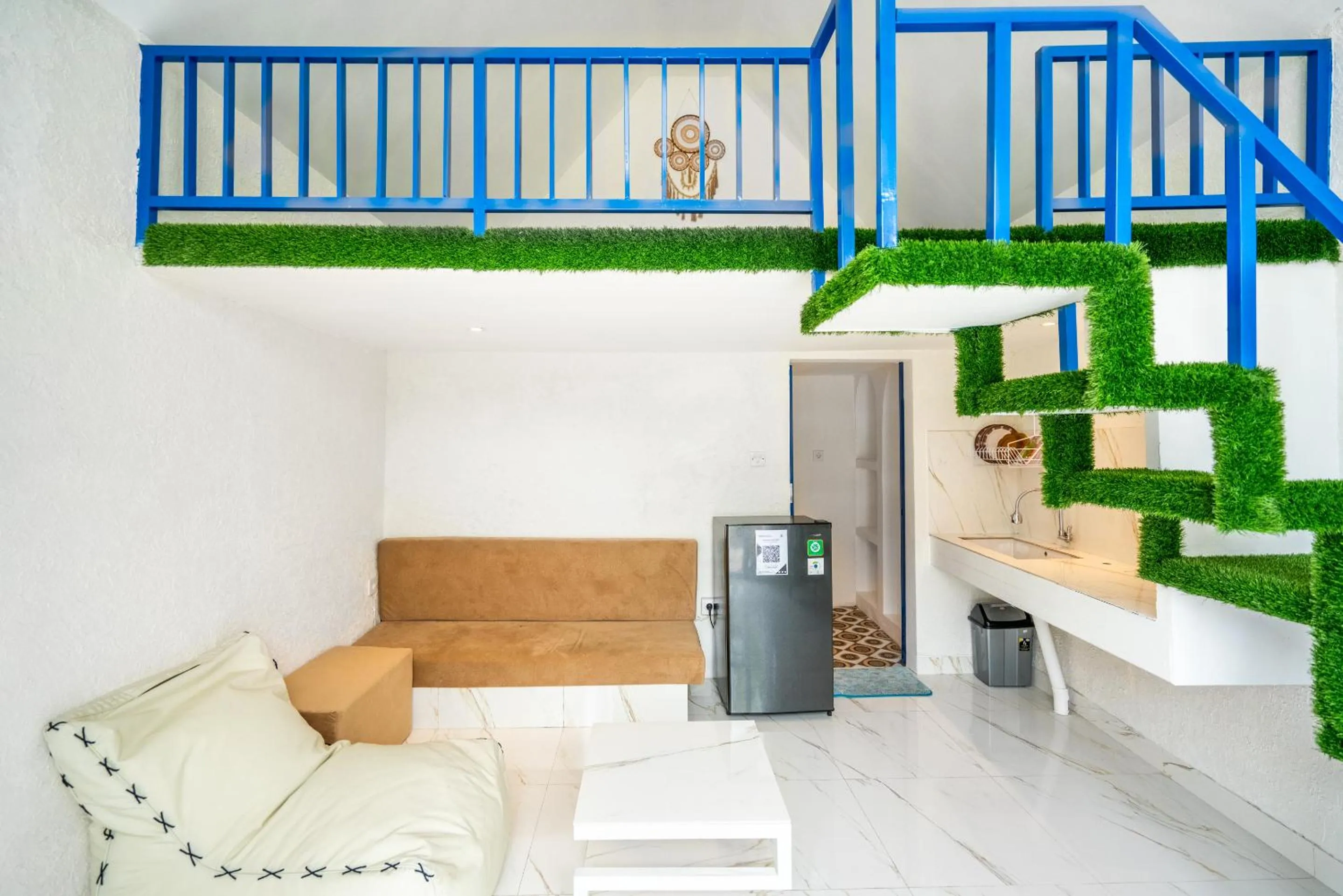 Living room in Anny Guesthouse by ecommerceloka