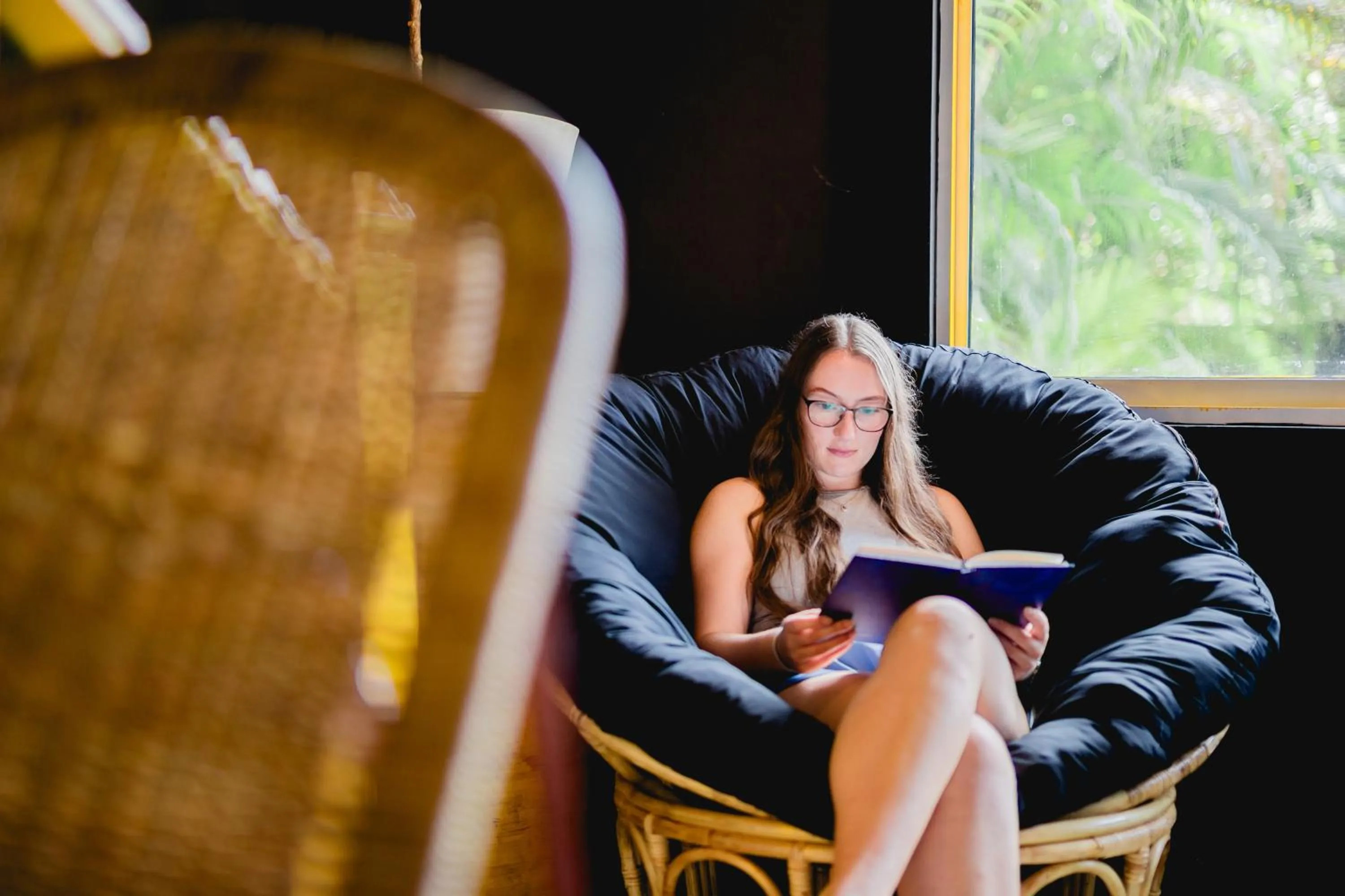 People in Sugar Hostel Weligama - Coliving & Coworking