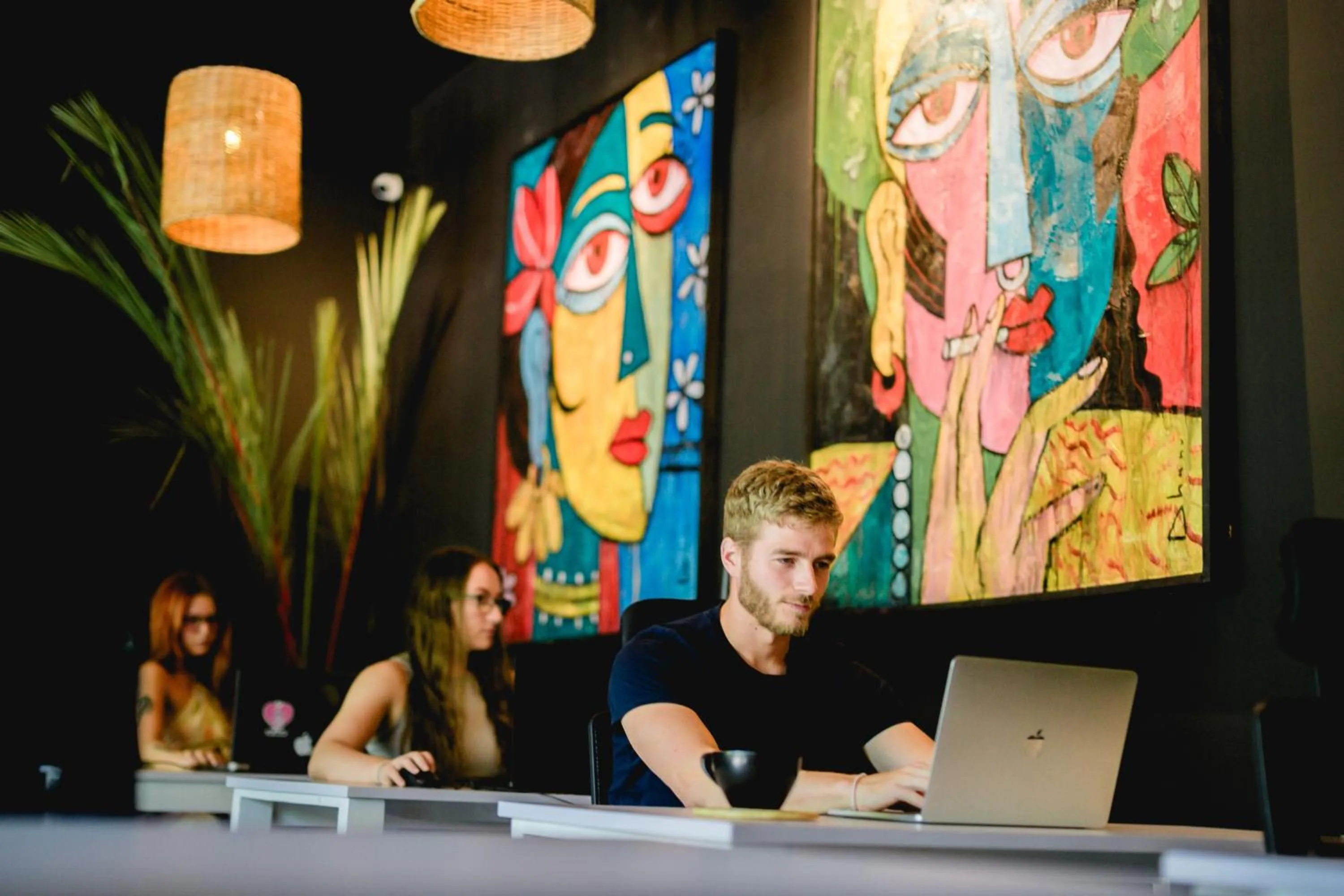 Meeting/conference room in Sugar Hostel Weligama - Coliving & Coworking