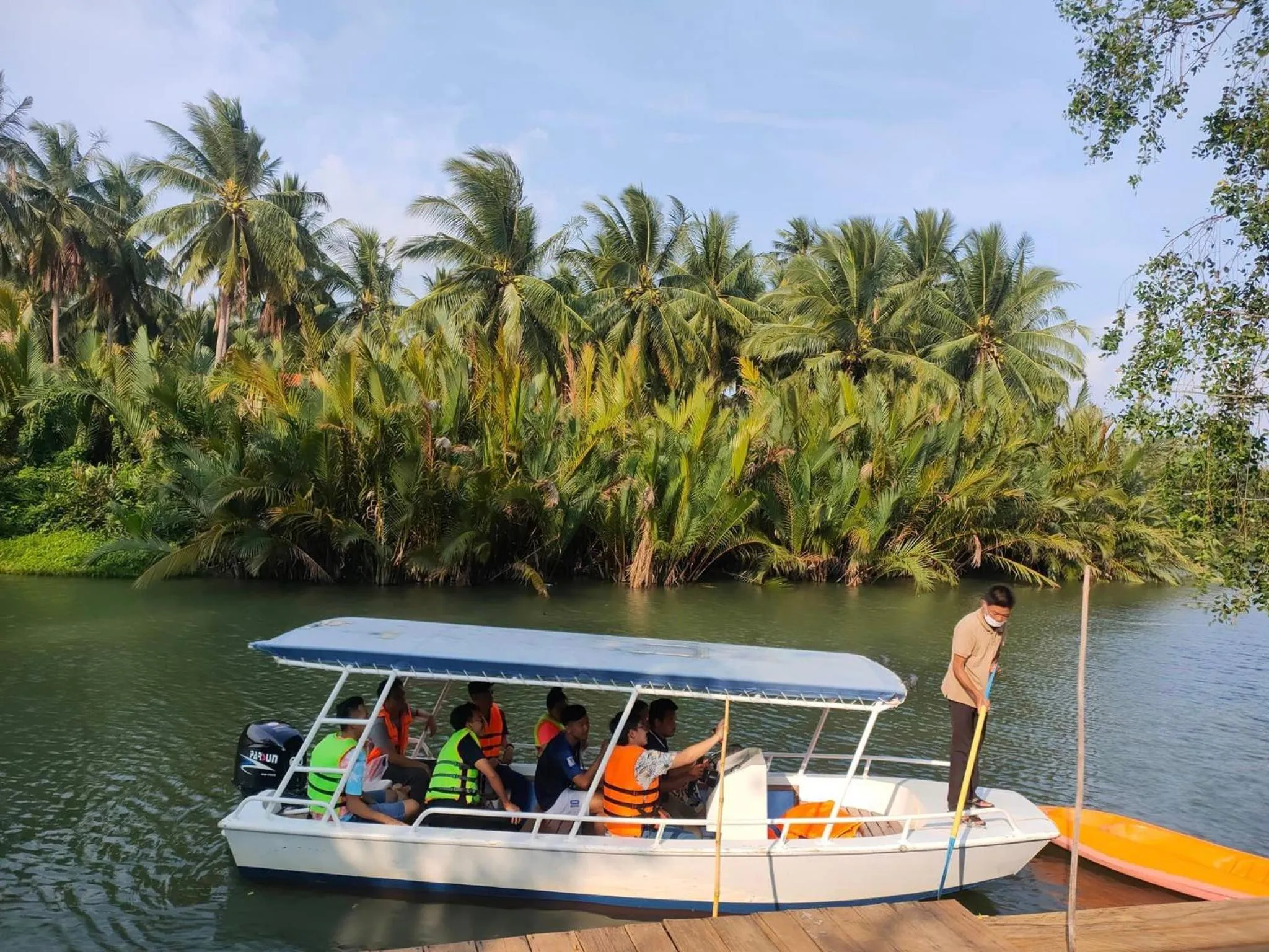 Lake view in Kampot Tropical Village
