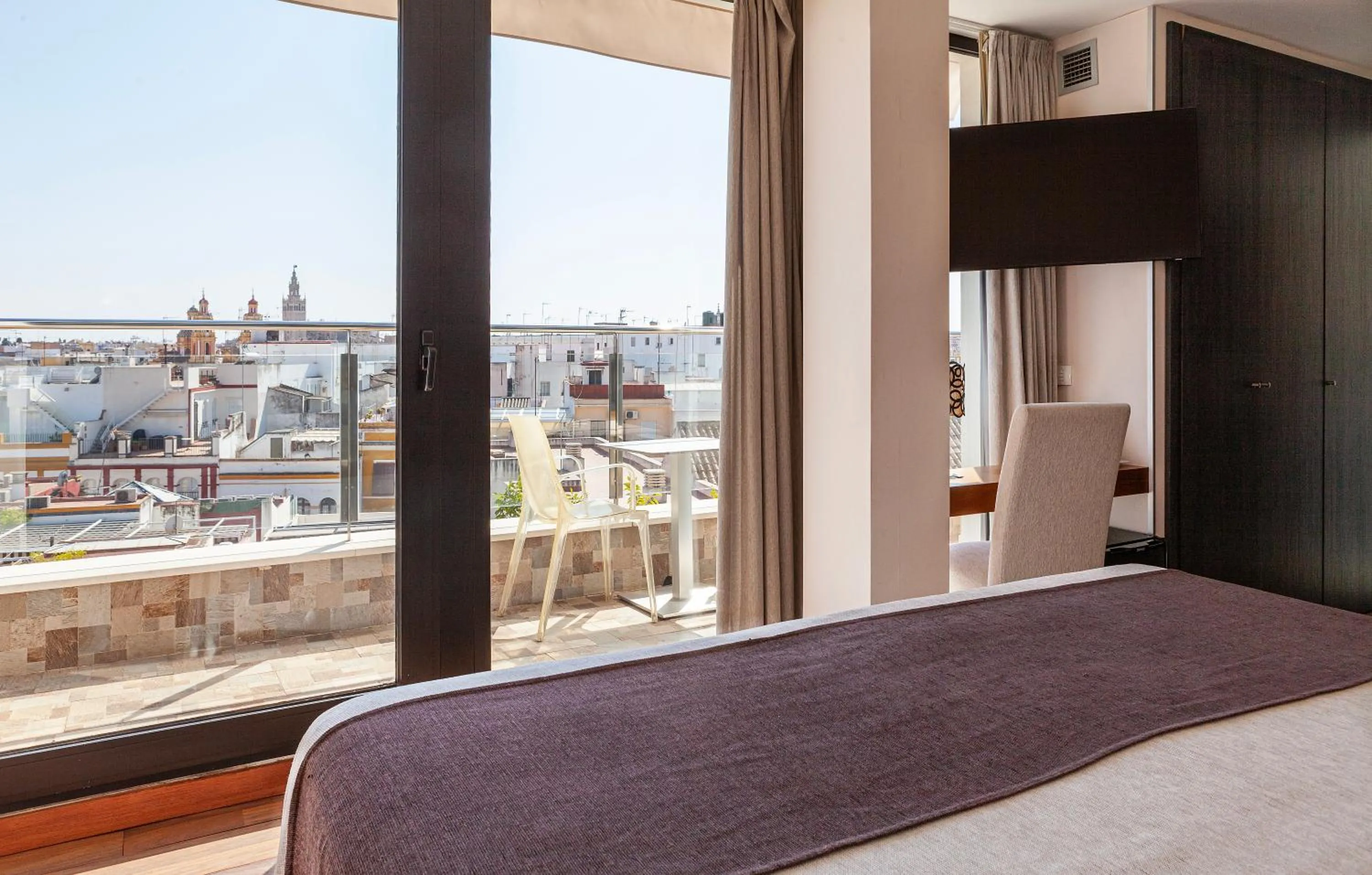 Bed in Hotel Don Paco