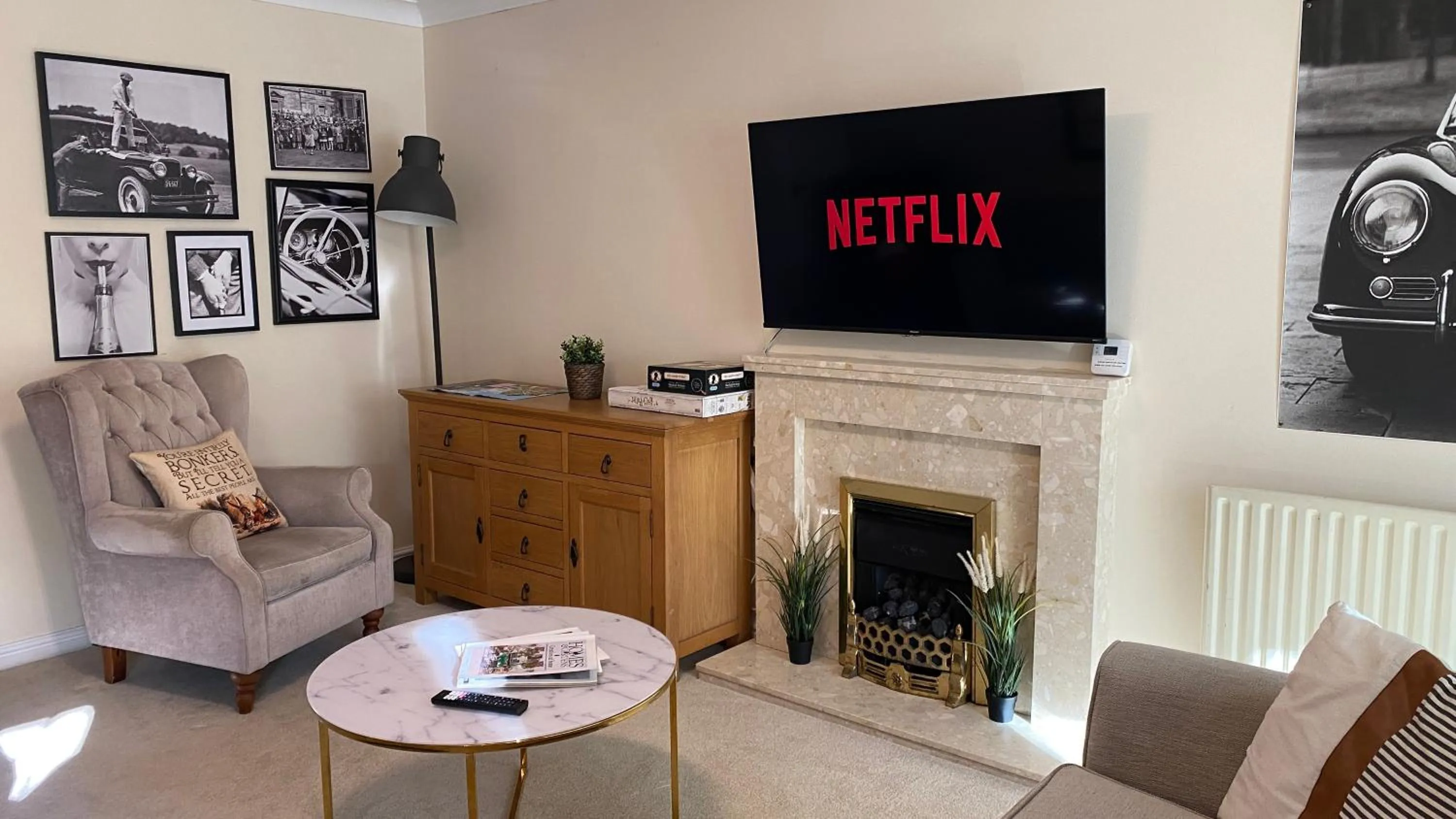 Chichester retreat house with free parking