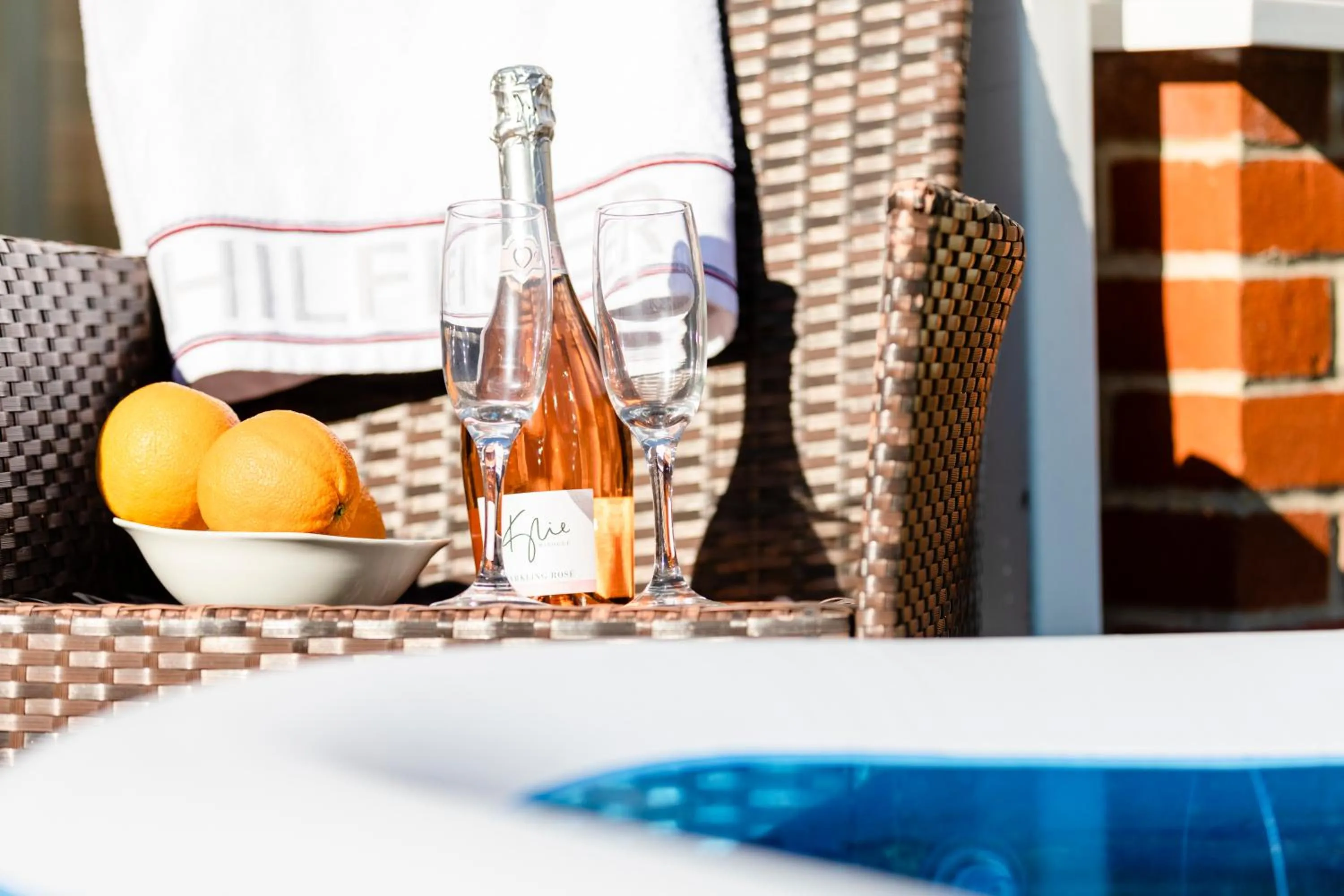 Chichester retreat house with free parking