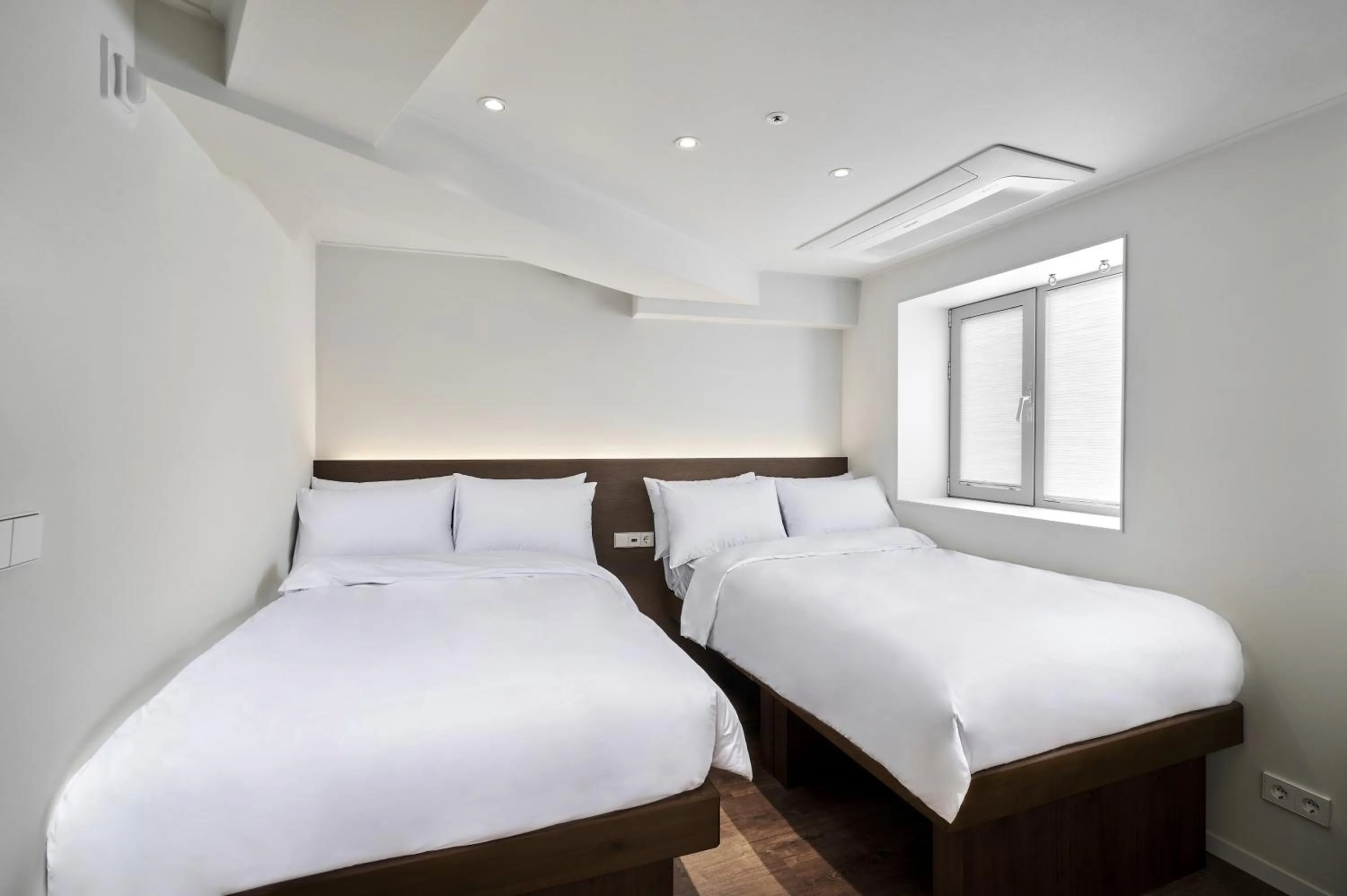 Deluxe Twin Room in H HOSTEL Itaewon