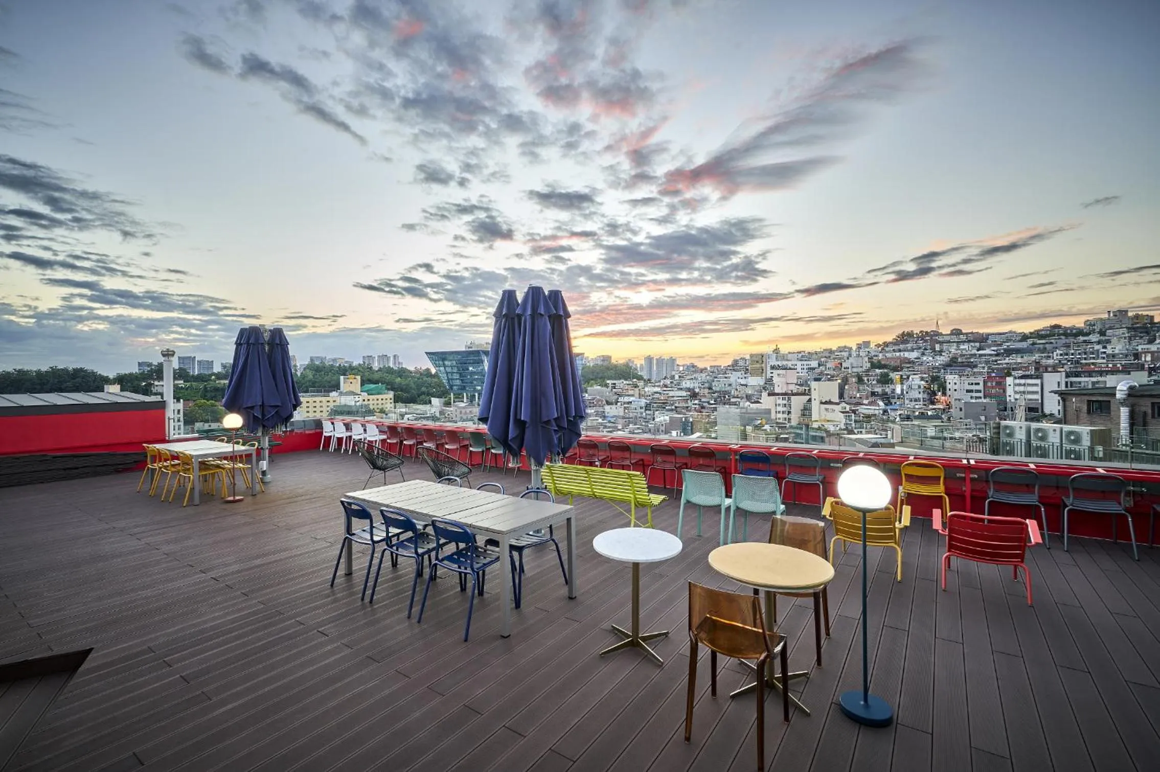 Balcony/Terrace in H HOSTEL Itaewon