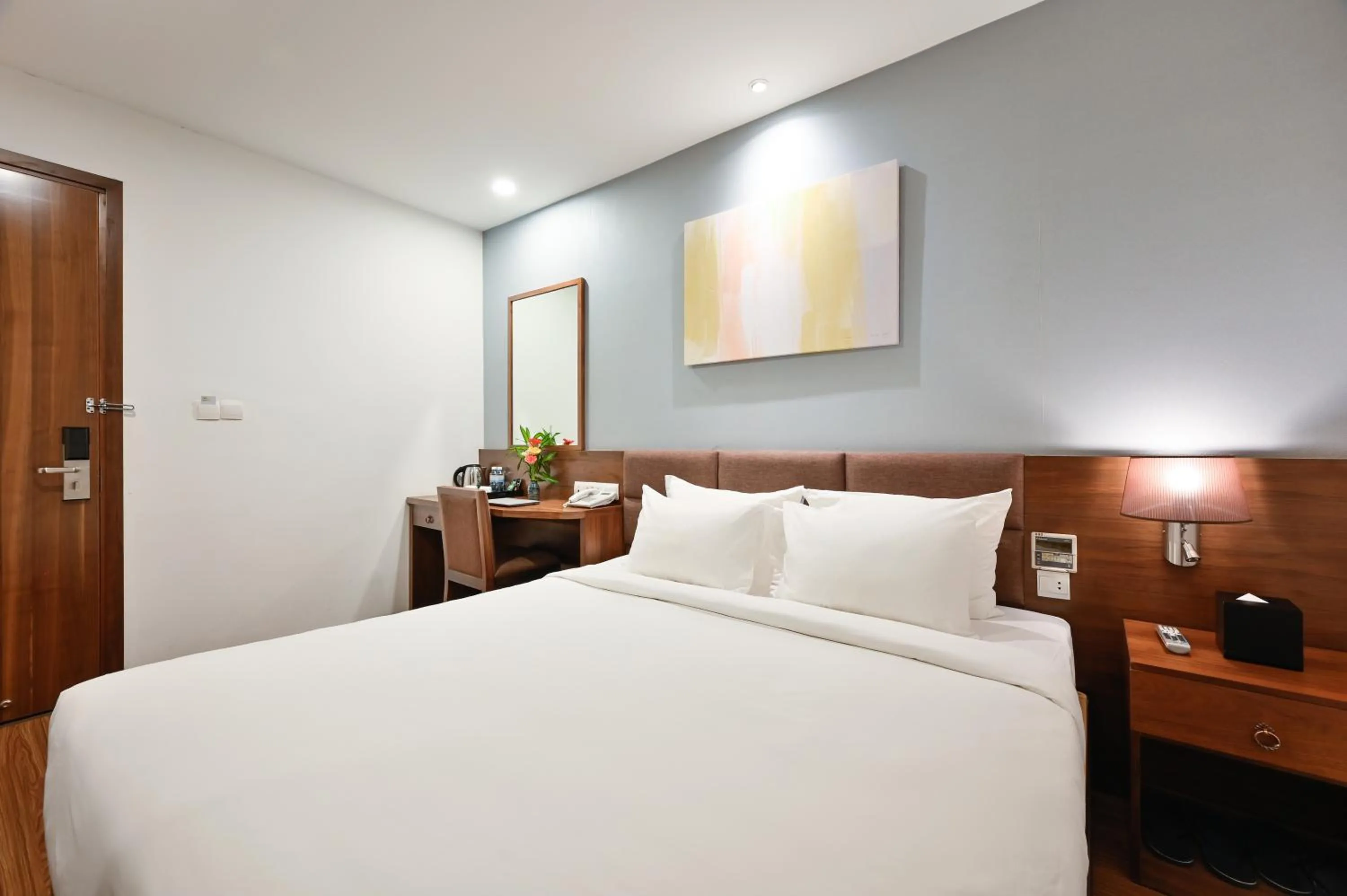 Standard King Room in A25 Hotel - 55 Cách Mạng Tháng 8