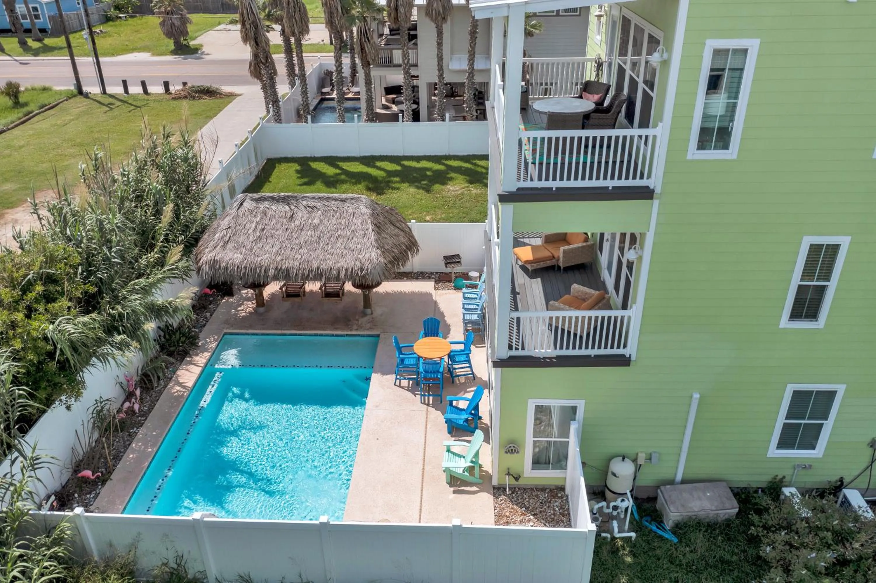 Property building in Nauti Beach