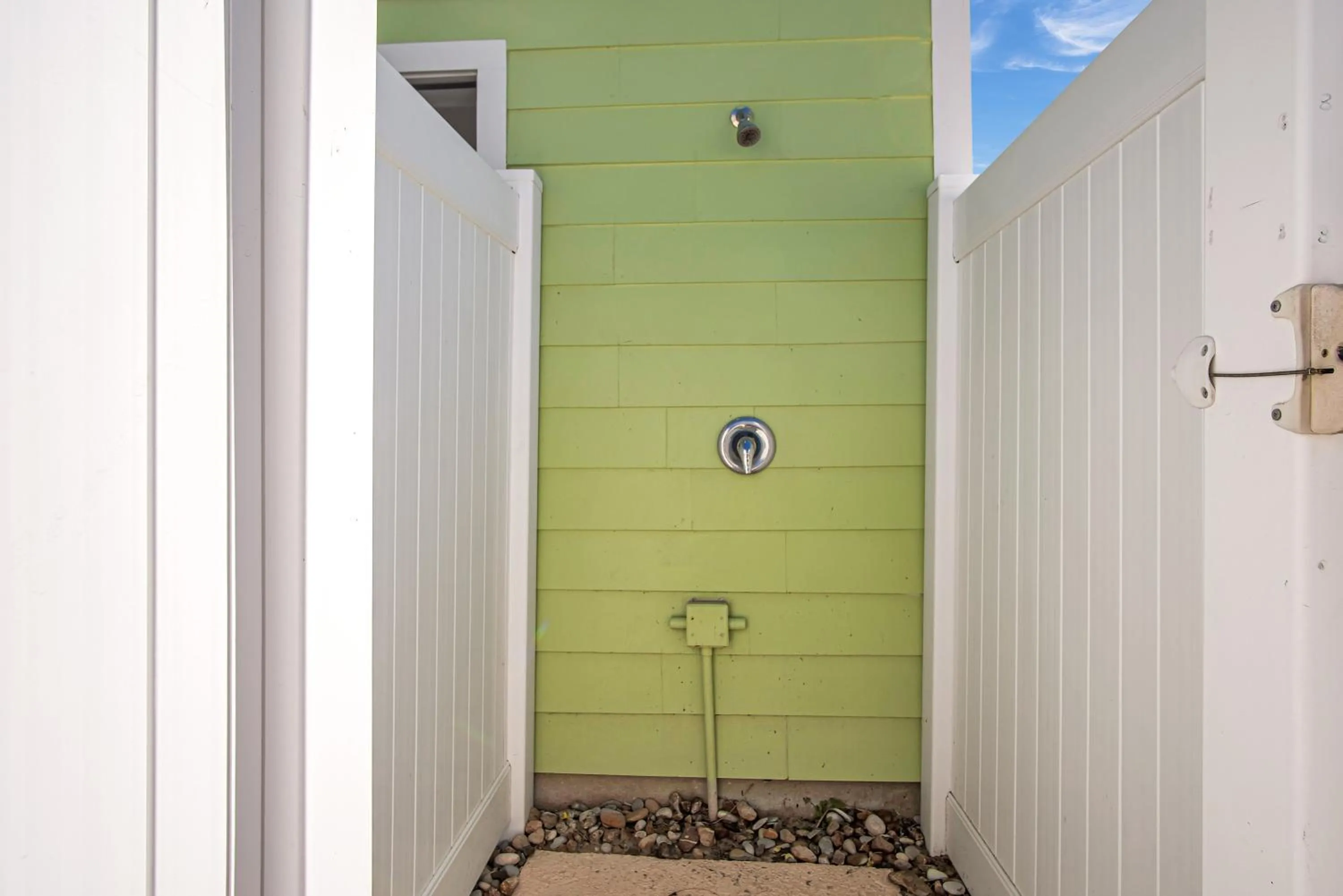 Property building in Nauti Beach