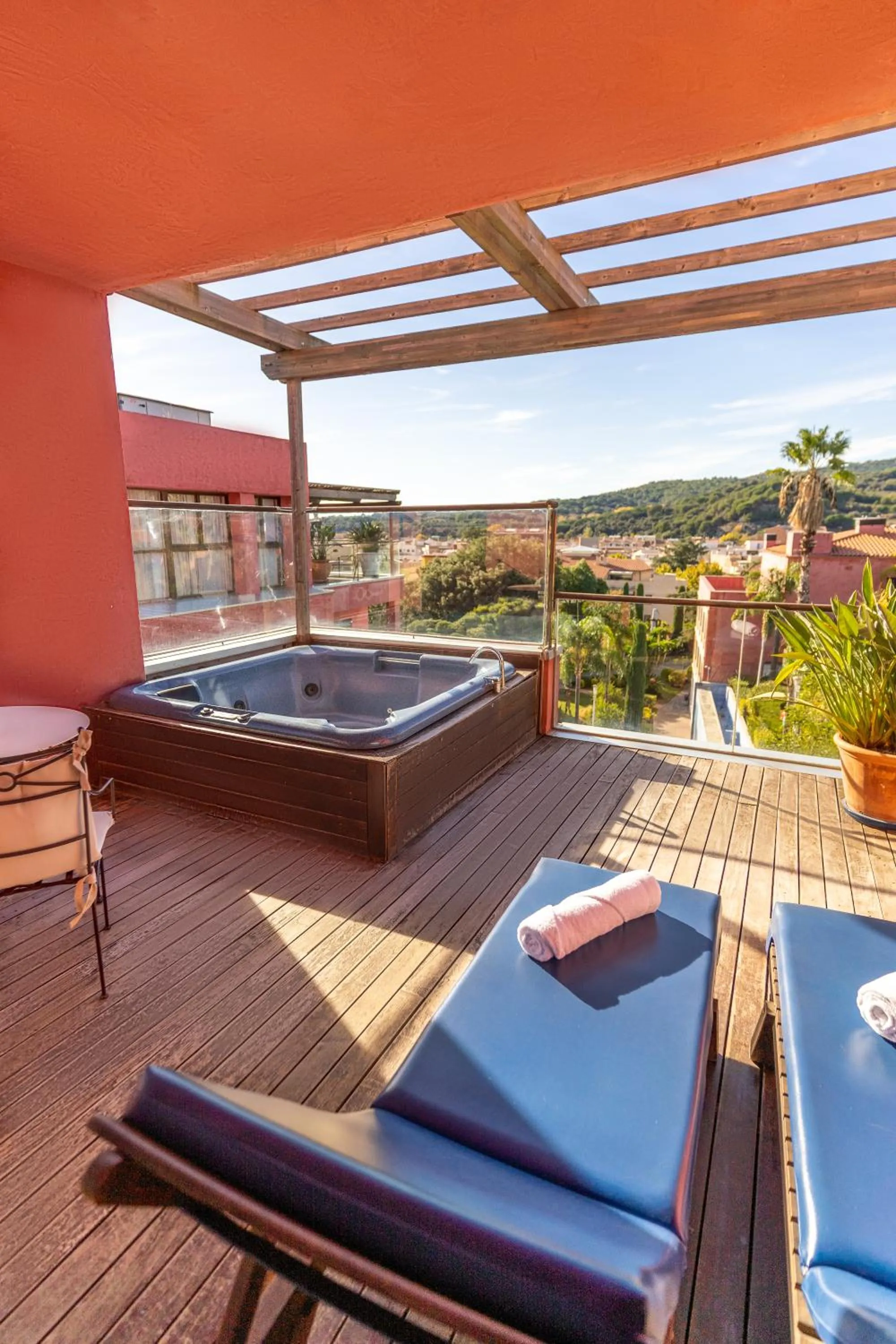 Hot Tub in Hotel Blancafort Spa Termal