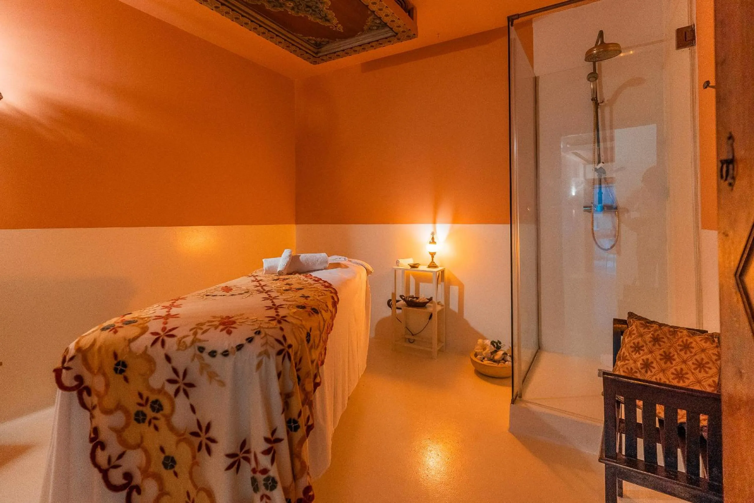 Massage, Bed in Hotel Blancafort Spa Termal