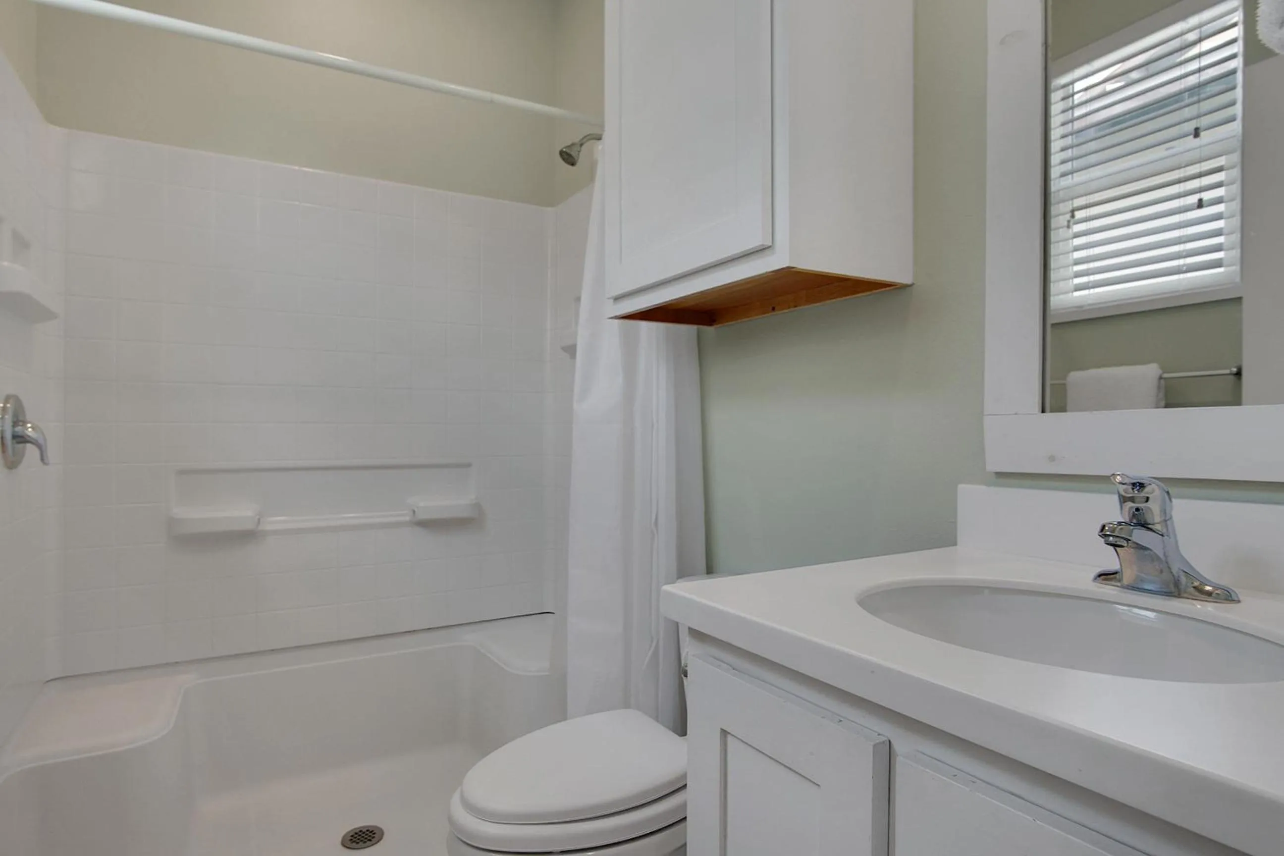 Property building in Beach Club 1