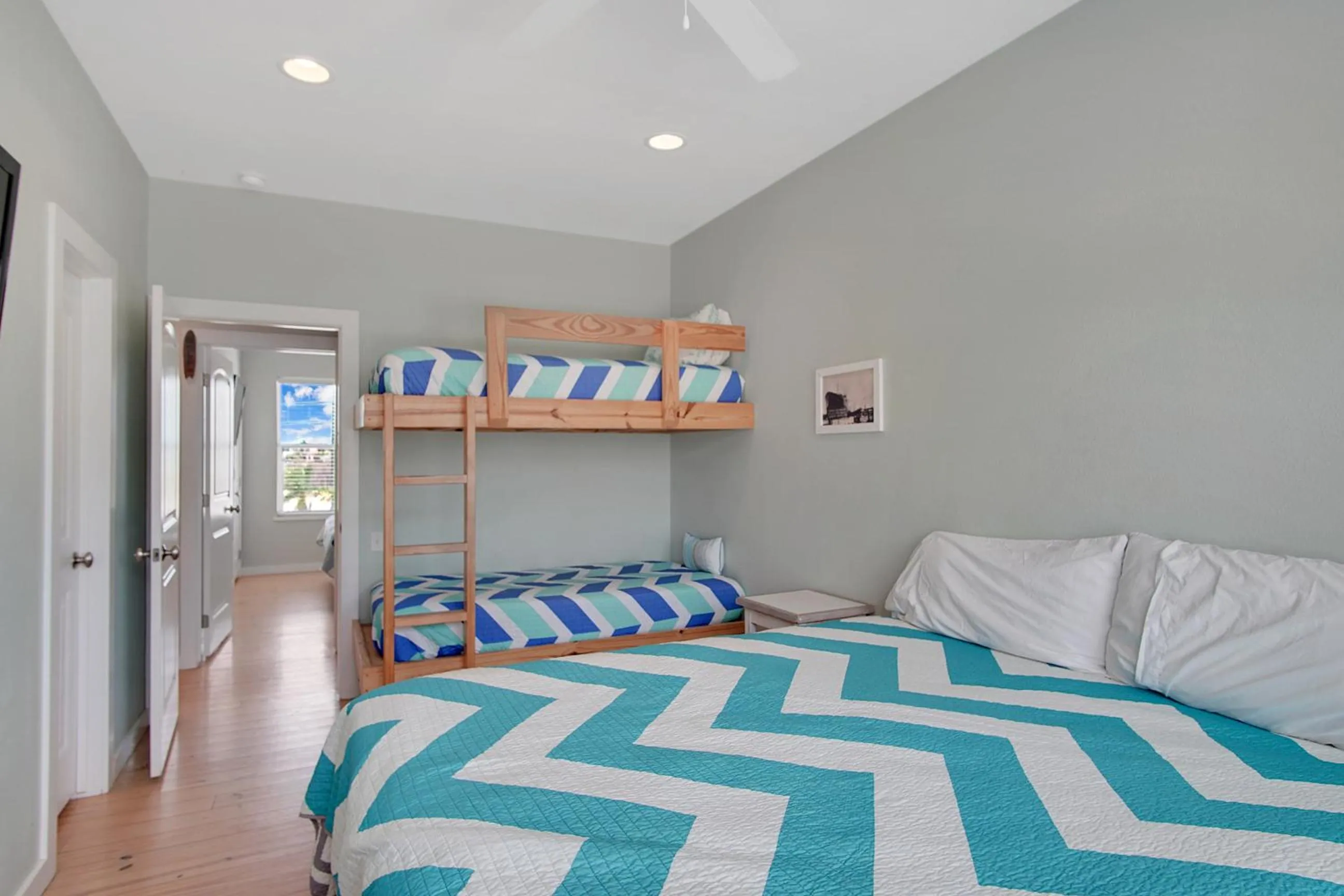 Property building, Bed in Beach Club 1