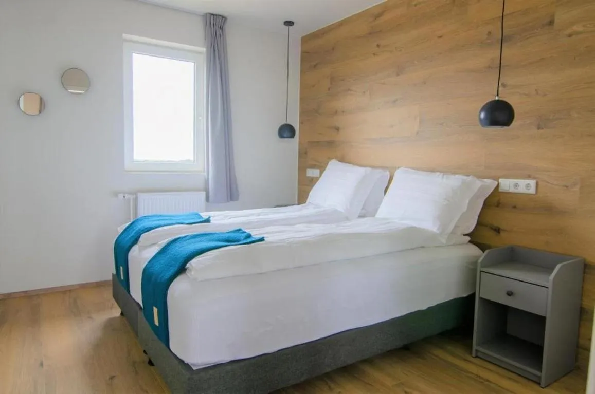 Bedroom, Bed in Stracta Apartments