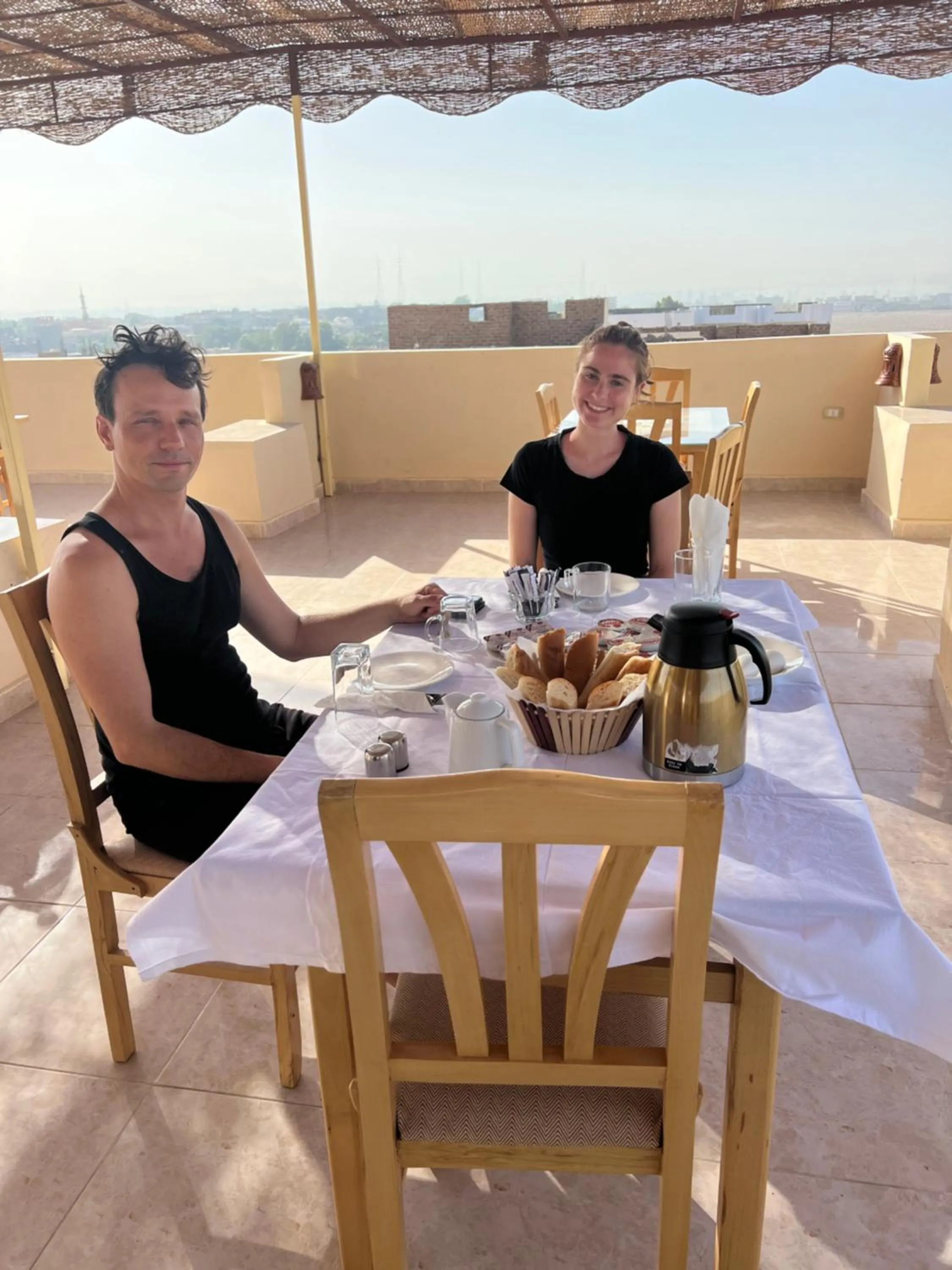 Restaurant/places to eat in Royal Mountain