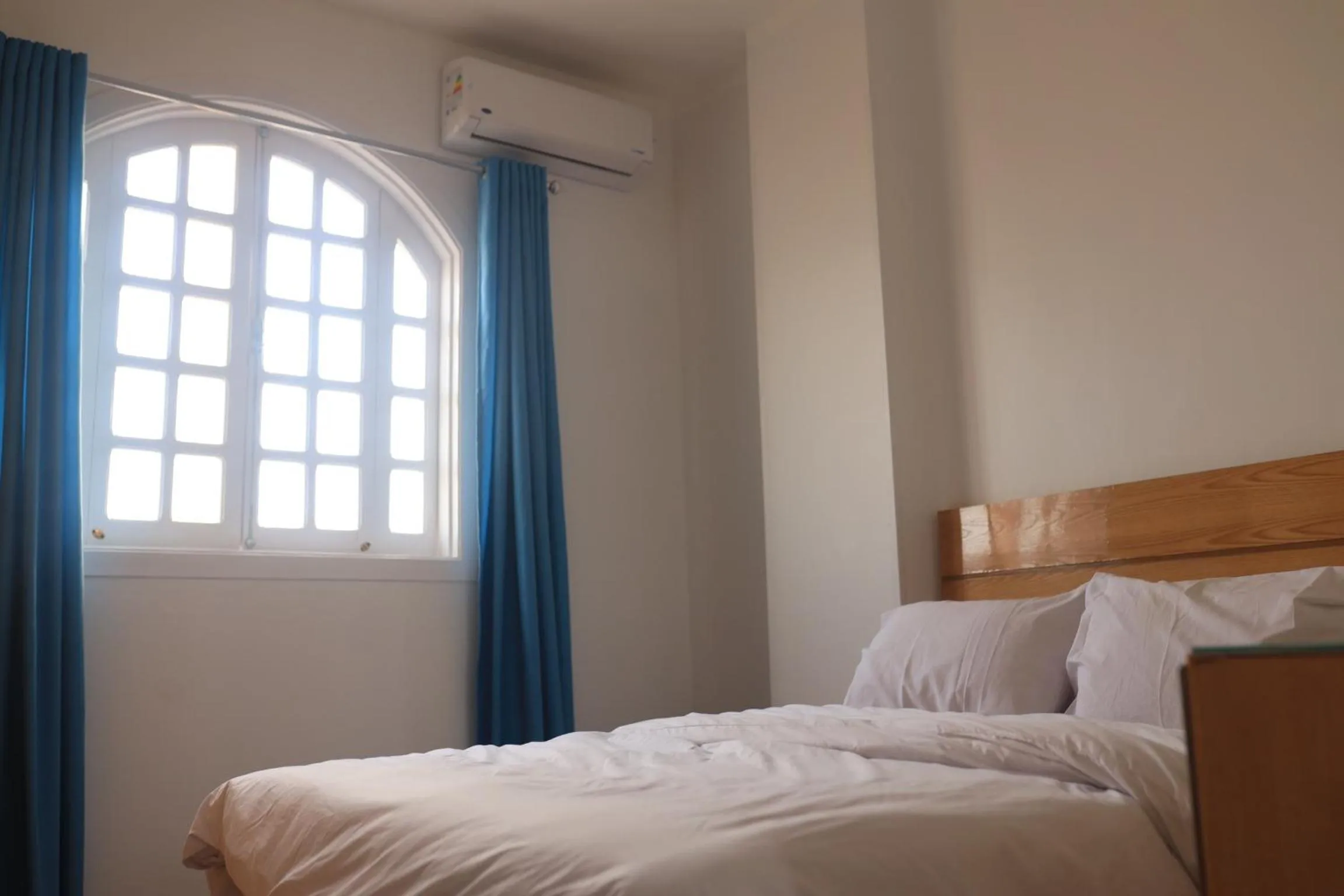 Bed in Royal Mountain