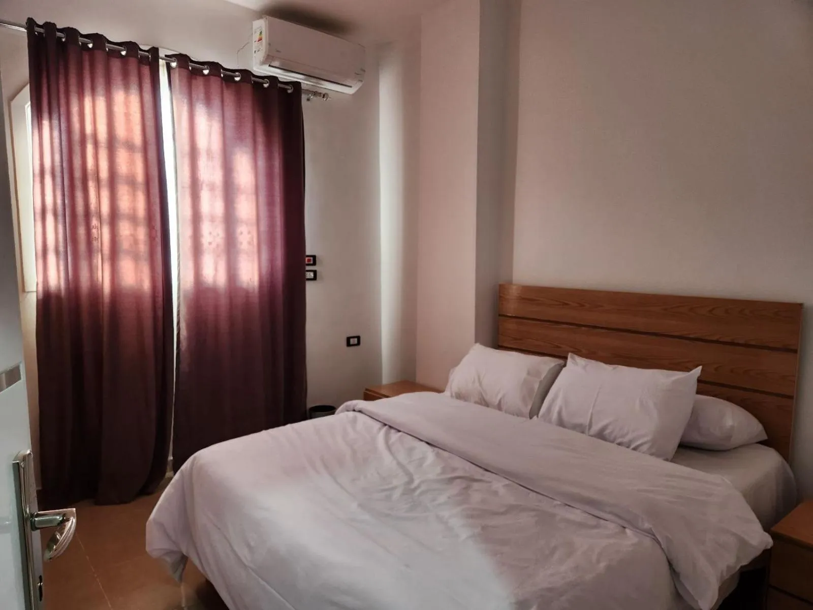 Bed in Royal Mountain