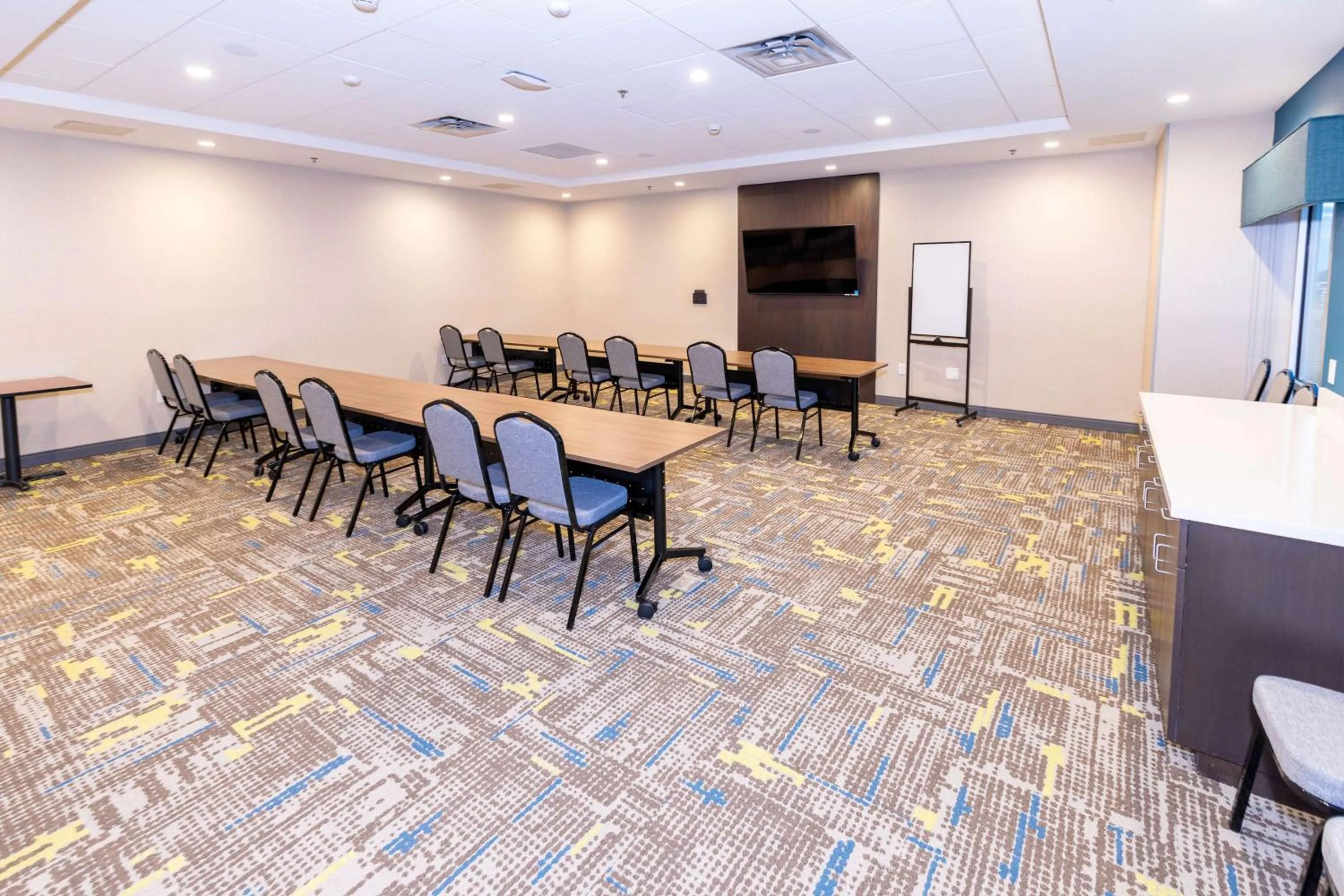 Meeting/conference room in Hampton Inn Selma, Ca