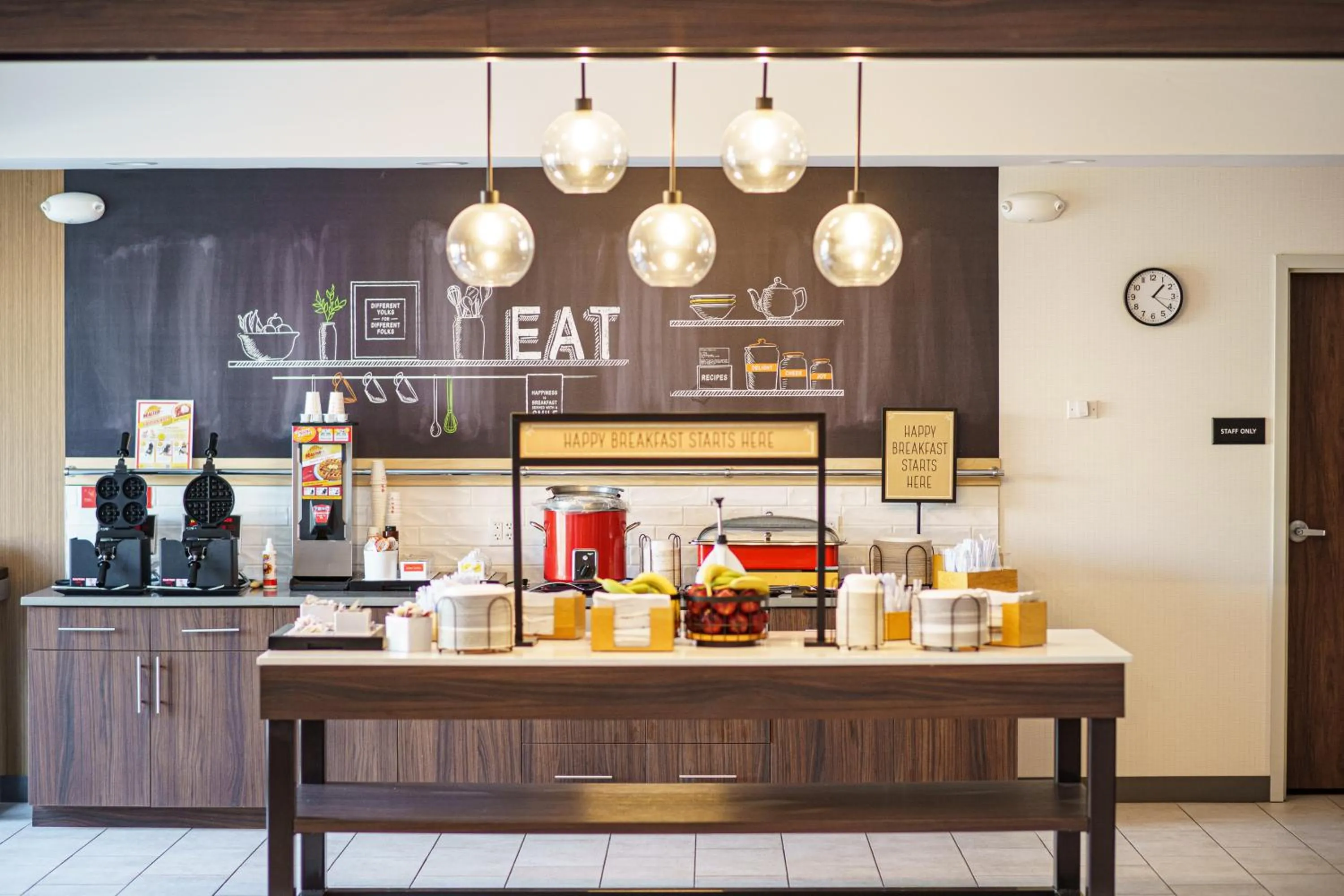 Food in Hampton Inn Redmond Bend Airport