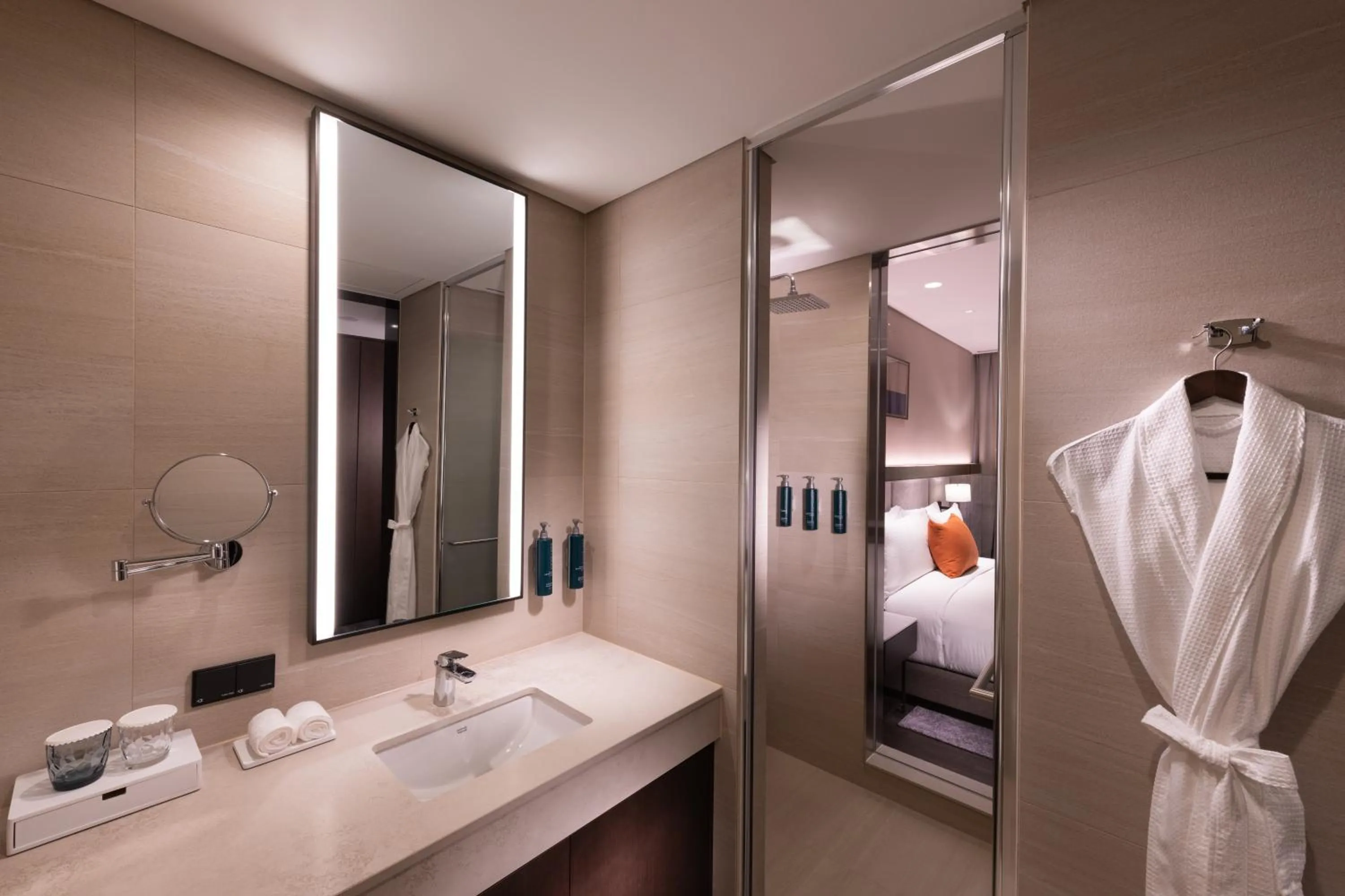 Bedroom in DoubleTree By Hilton Seoul Pangyo