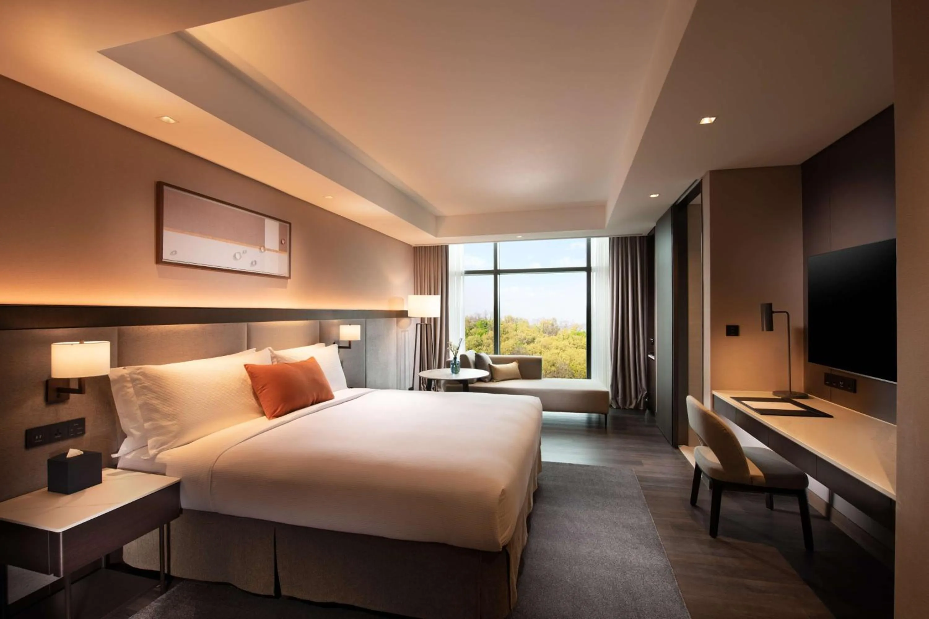 Bedroom, Bed in DoubleTree By Hilton Seoul Pangyo