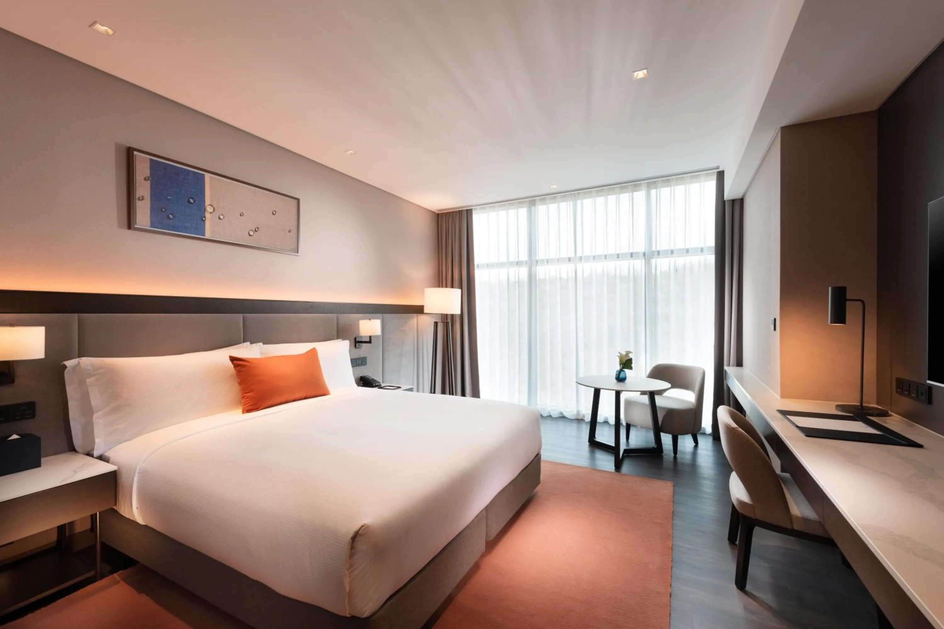 Bedroom, Bed in DoubleTree By Hilton Seoul Pangyo