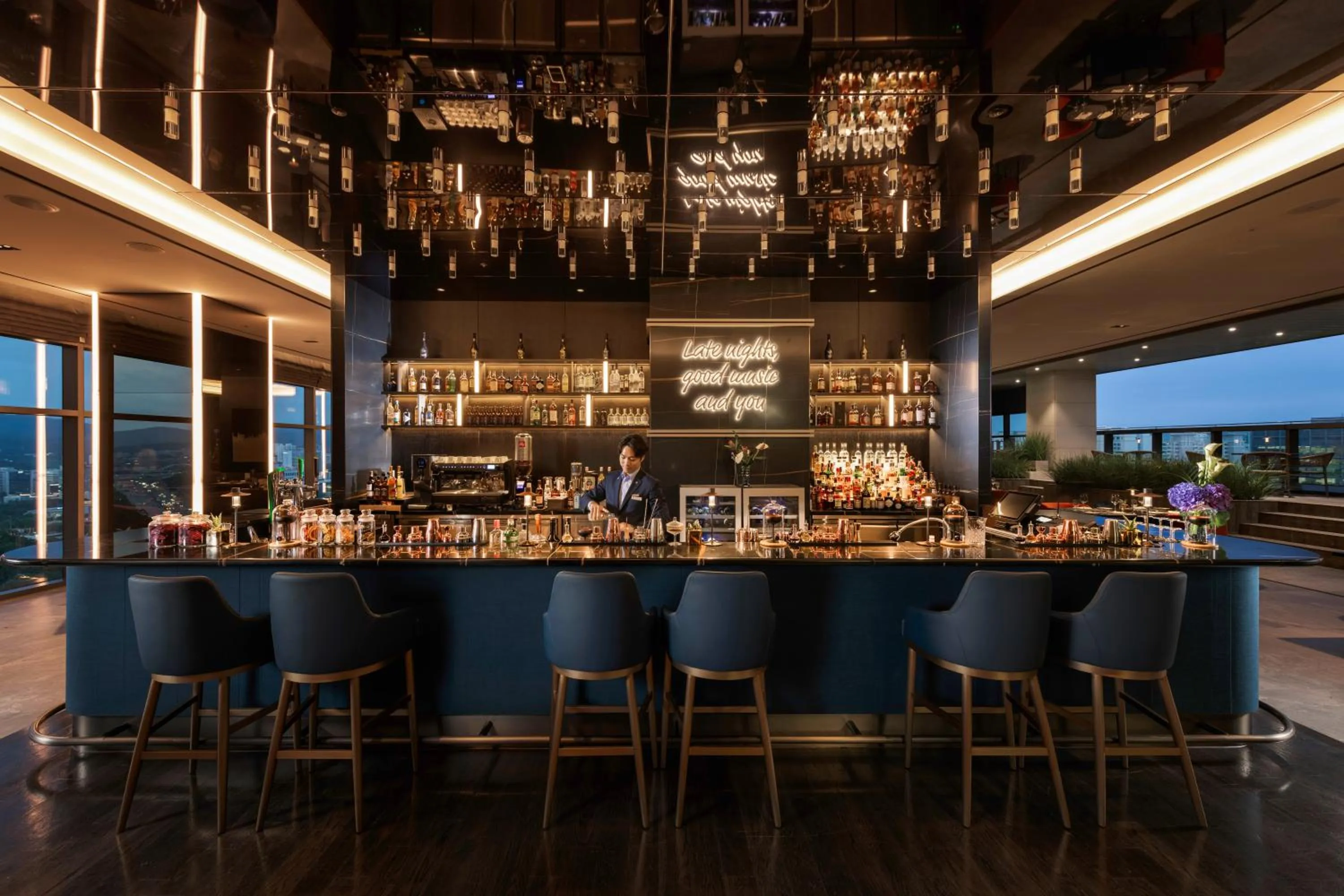 Restaurant/places to eat in DoubleTree By Hilton Seoul Pangyo