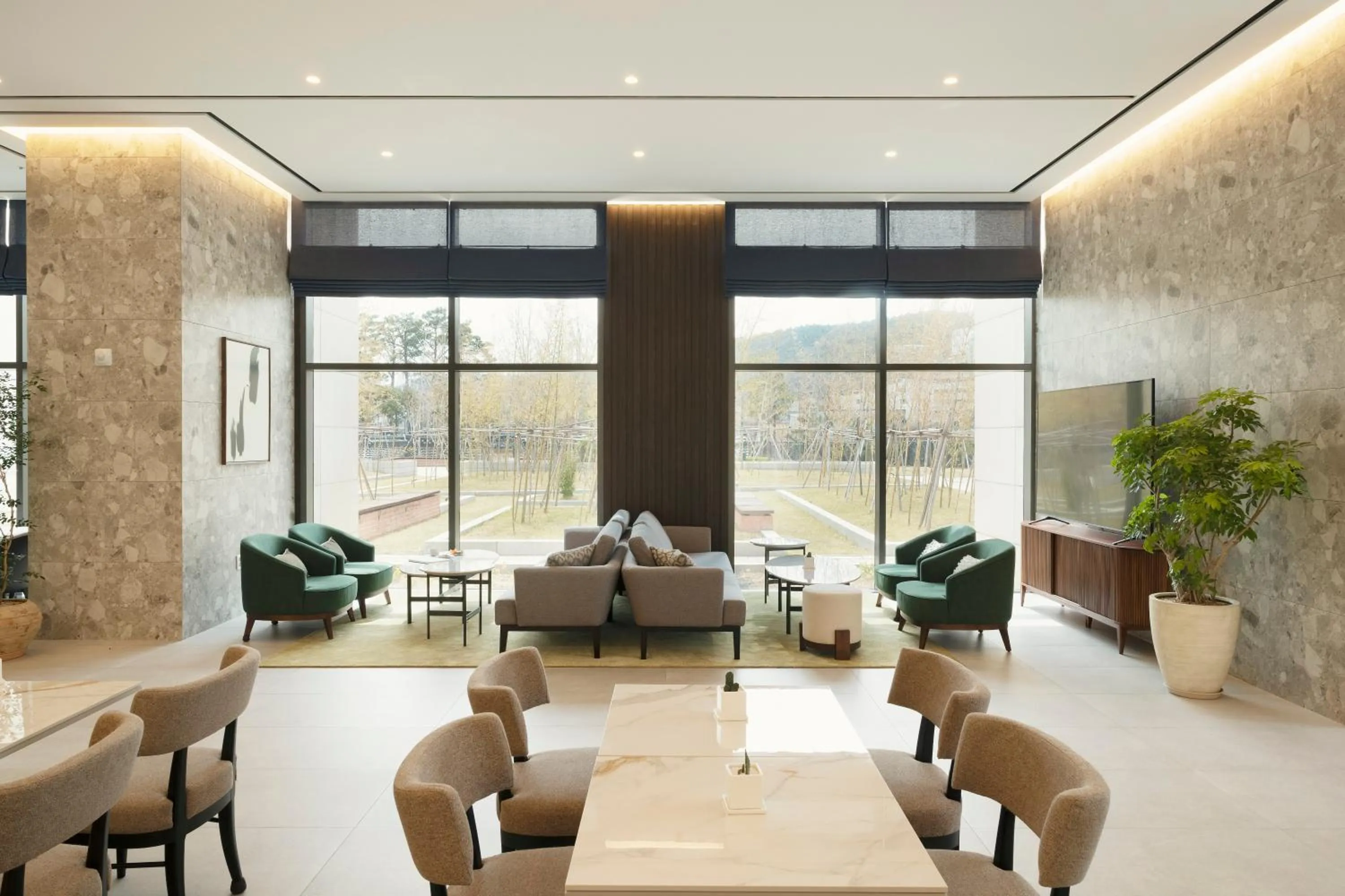 Lounge or bar in DoubleTree By Hilton Seoul Pangyo