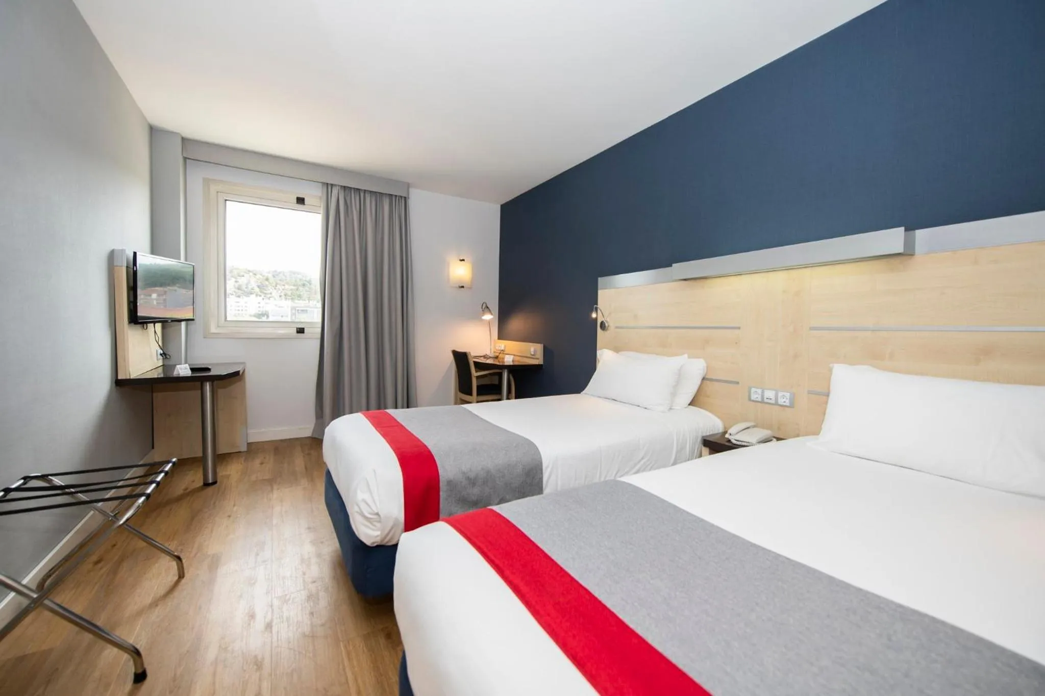 Photo of the whole room, Bed in Holiday Inn Express Molins de Rei by IHG
