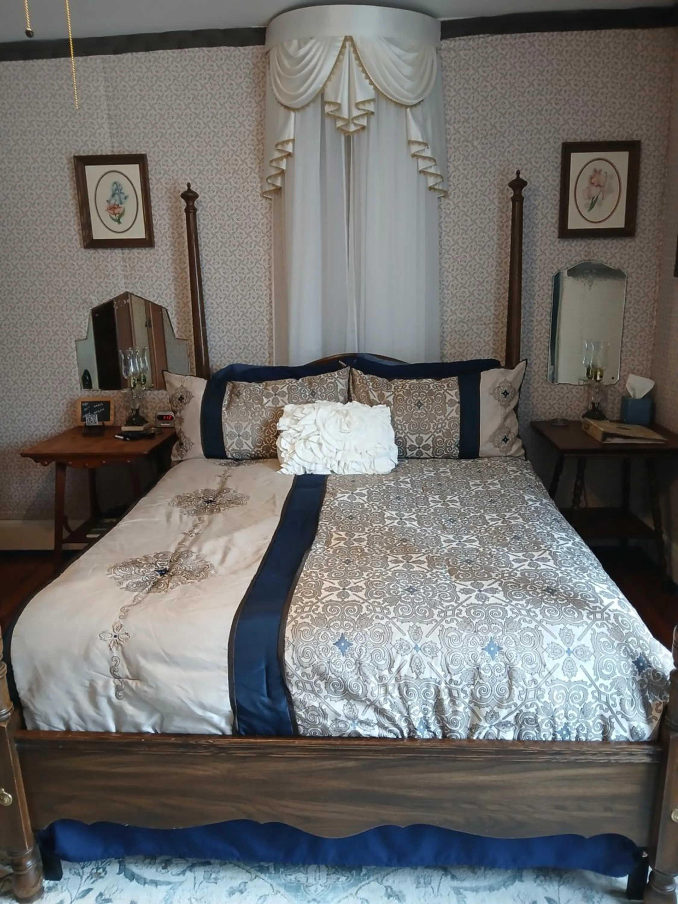 Bed in The Bissing House