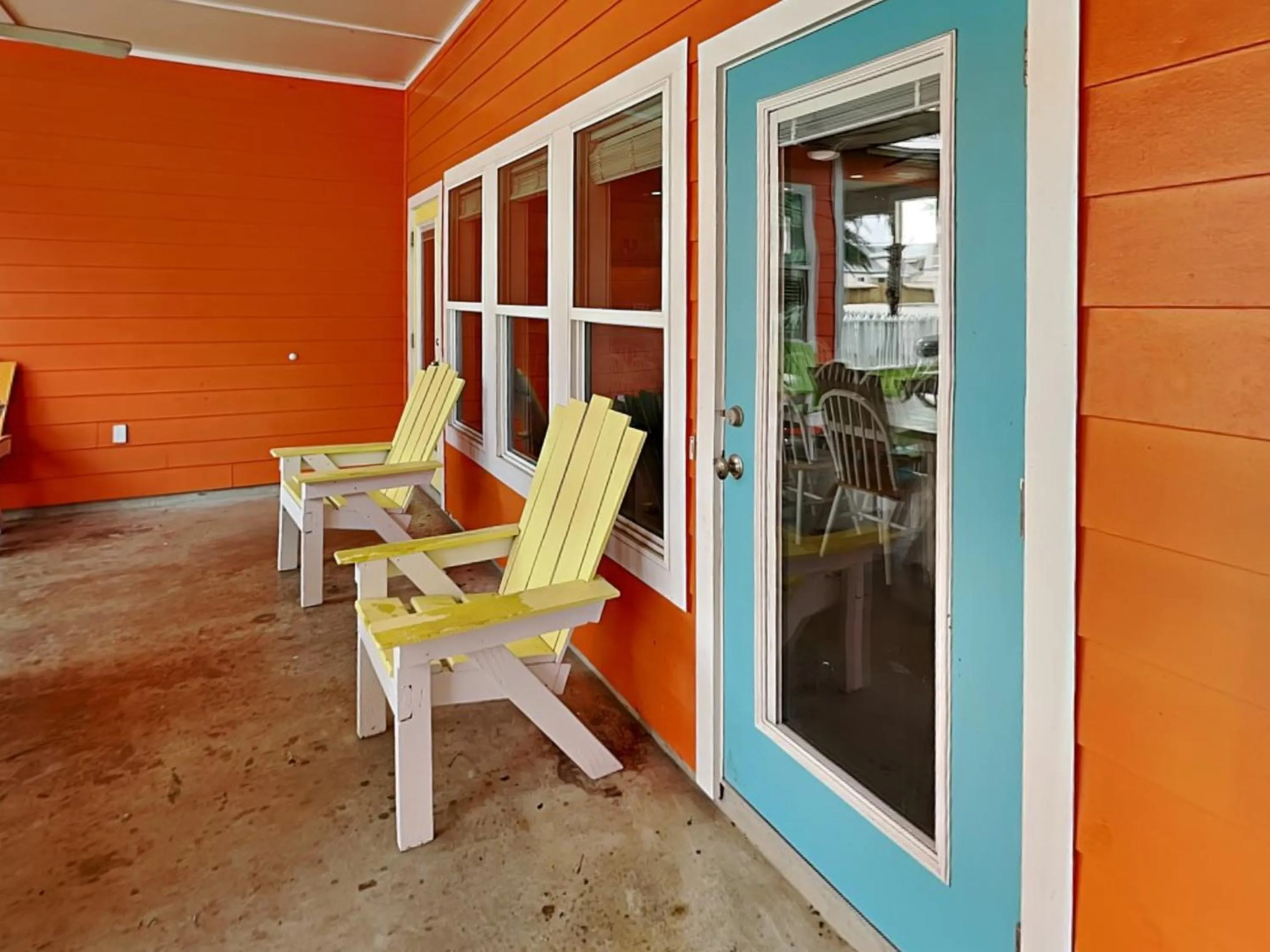 Property building in Beach Club 2