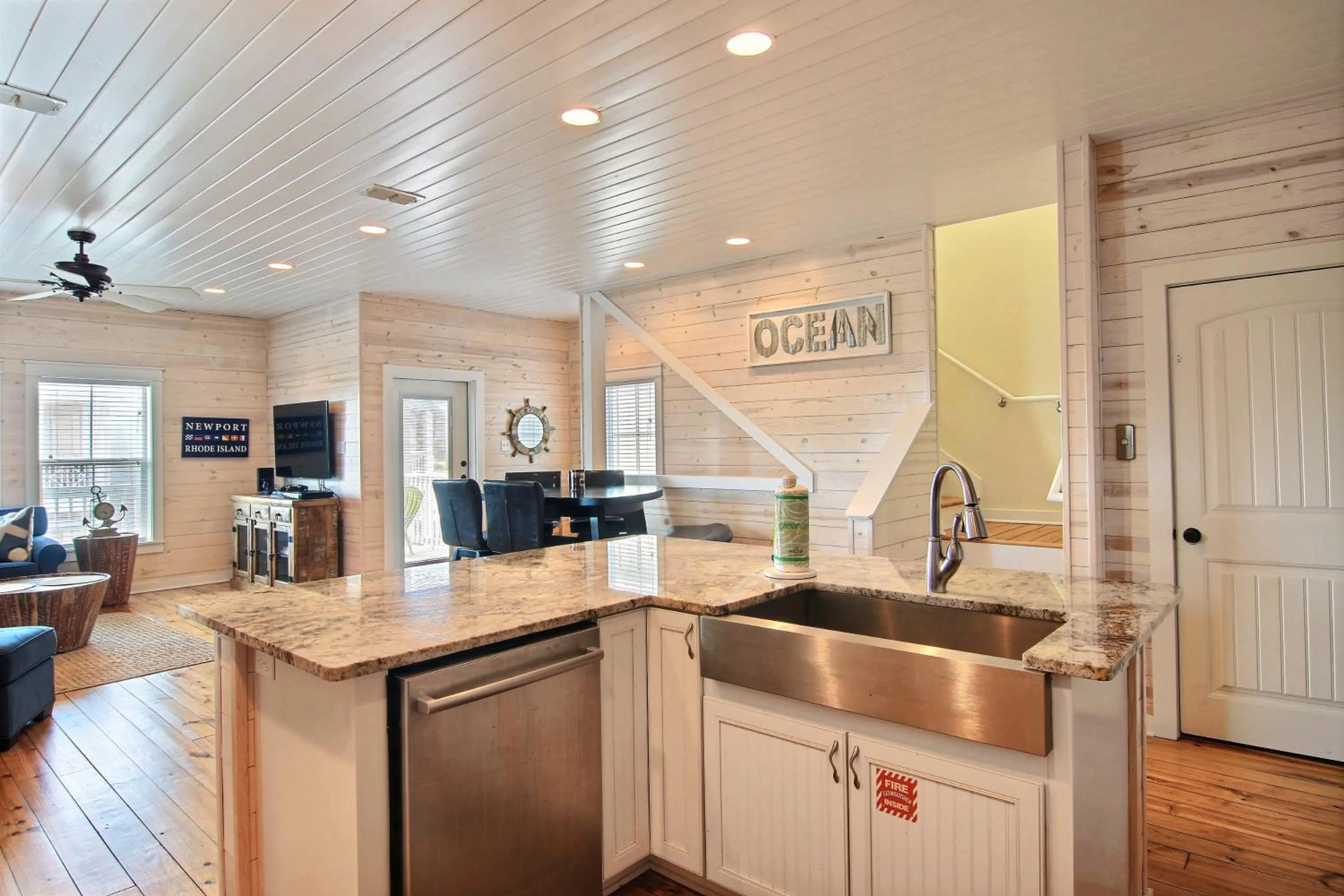 Property building in Kona Cove