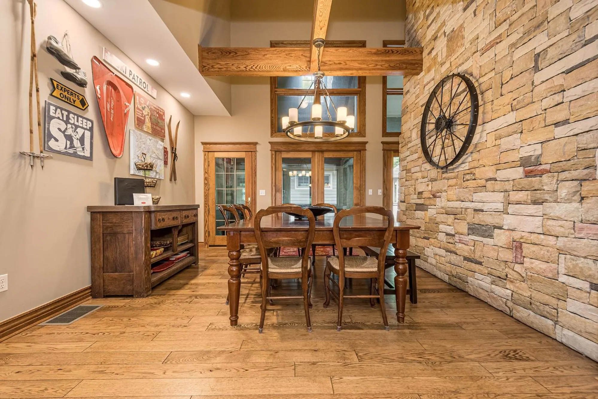 Property building in Stone Mountain Vista