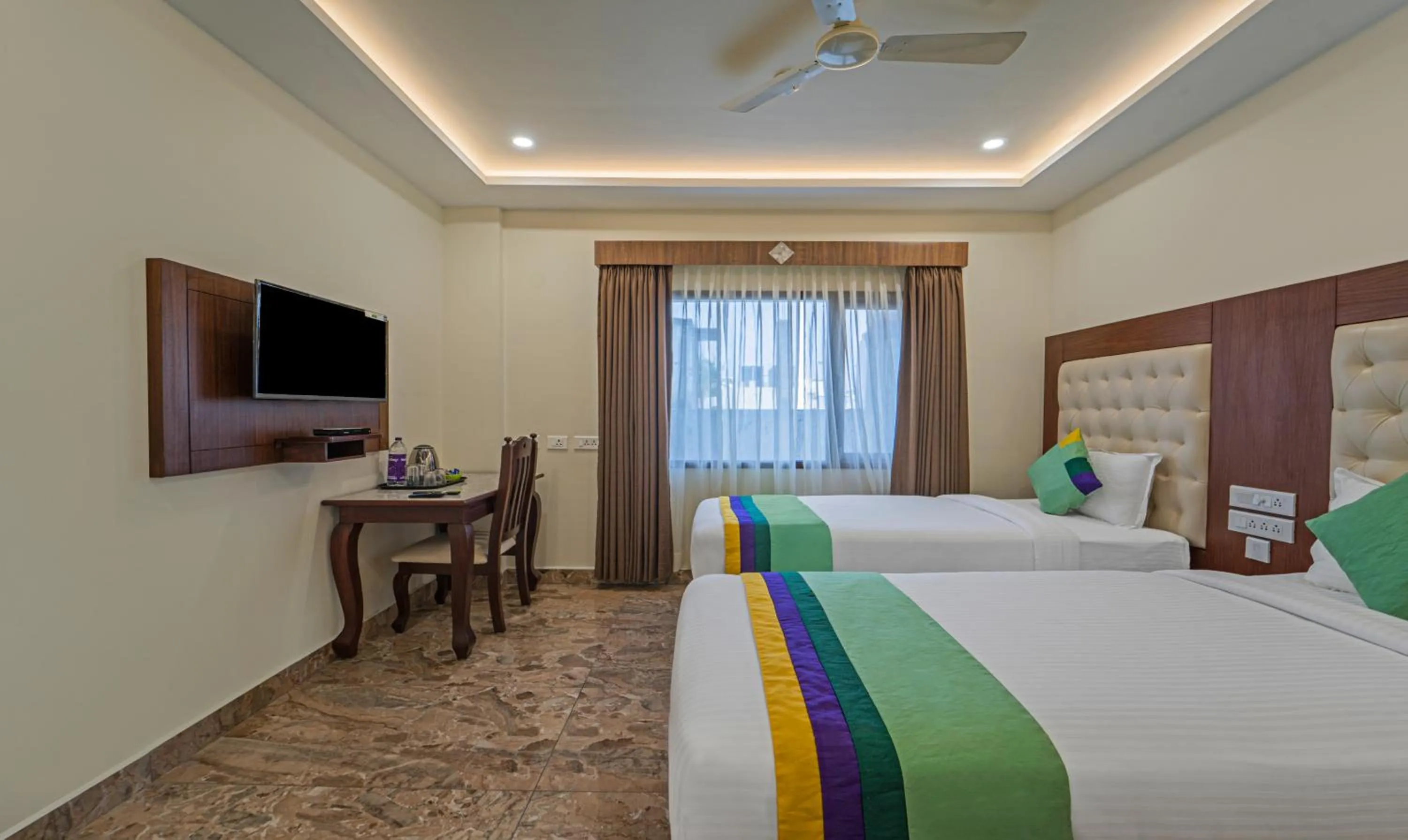 Bedroom, Bed in Treebo Aaravi Residency, 800 Mtrs From Promenade Beach