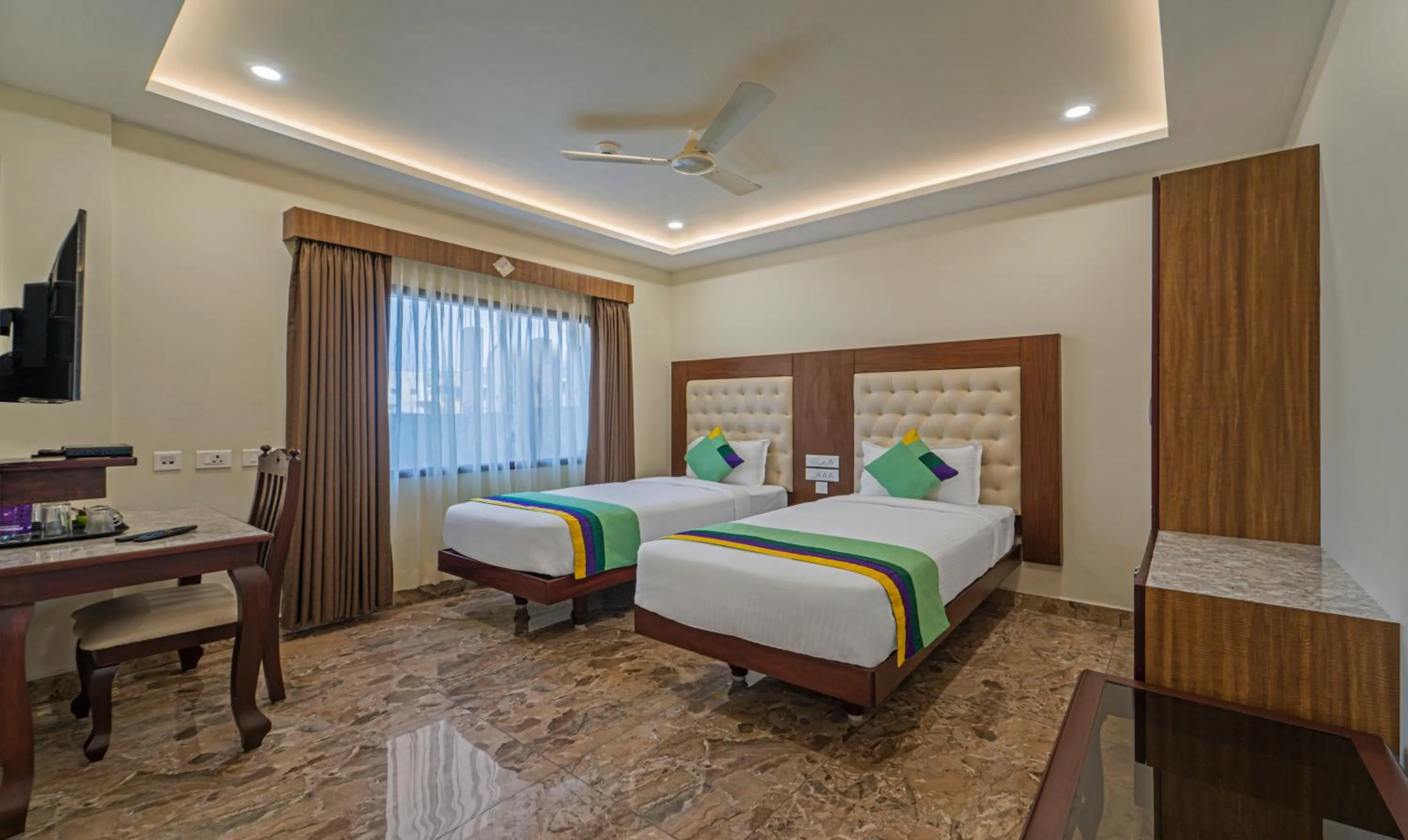 Bedroom, Bed in Treebo Aaravi Residency, 800 Mtrs From Promenade Beach