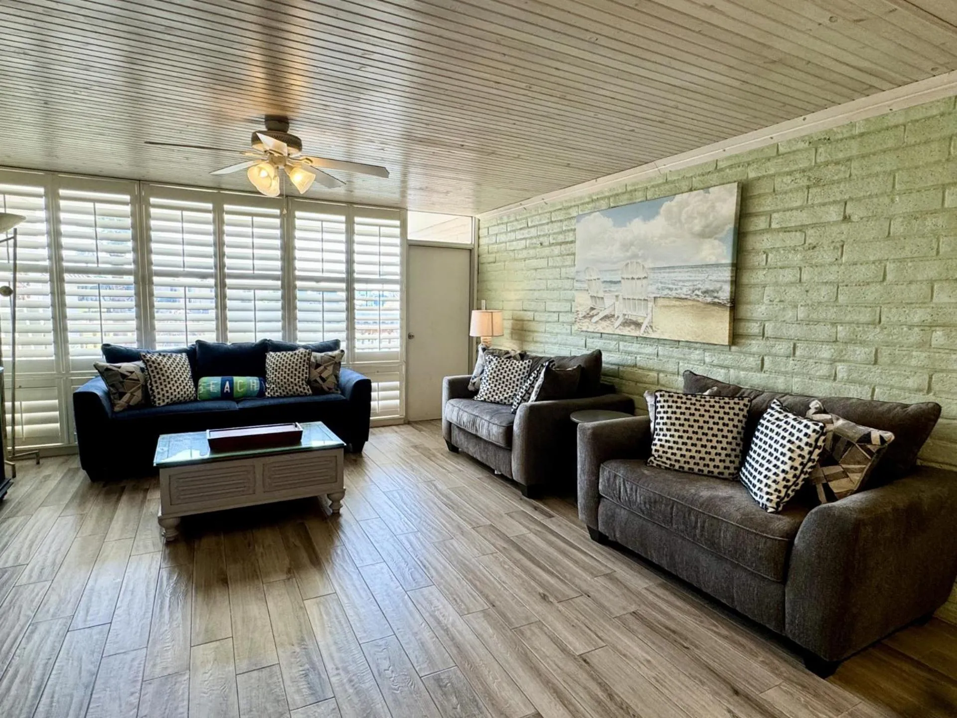 Property building in Pearl Marlin