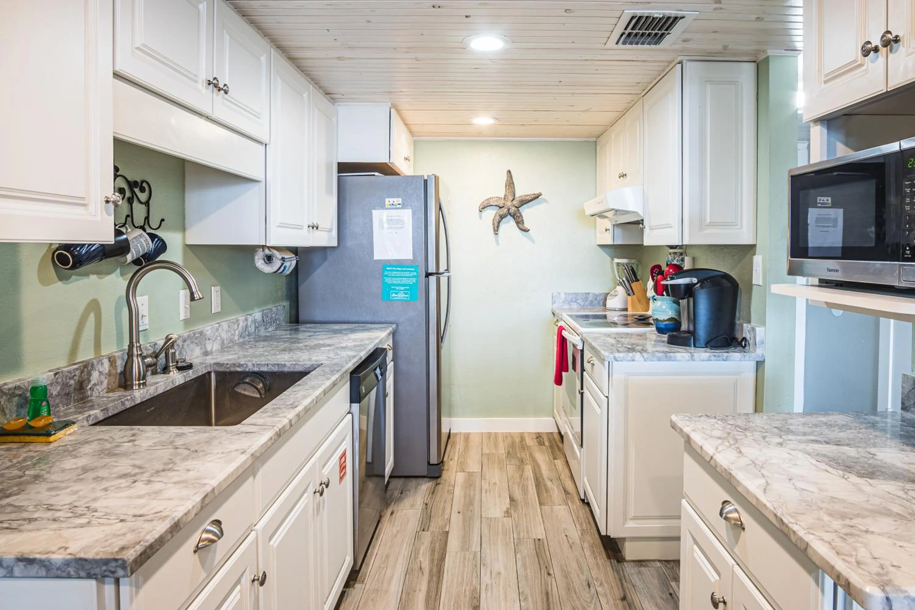 Property building in Pearl Marlin