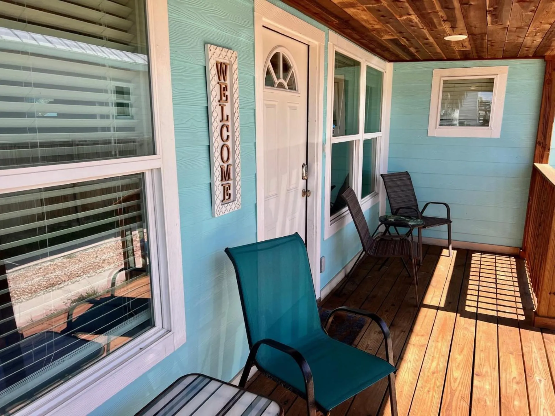 Property building in Casa De Poe