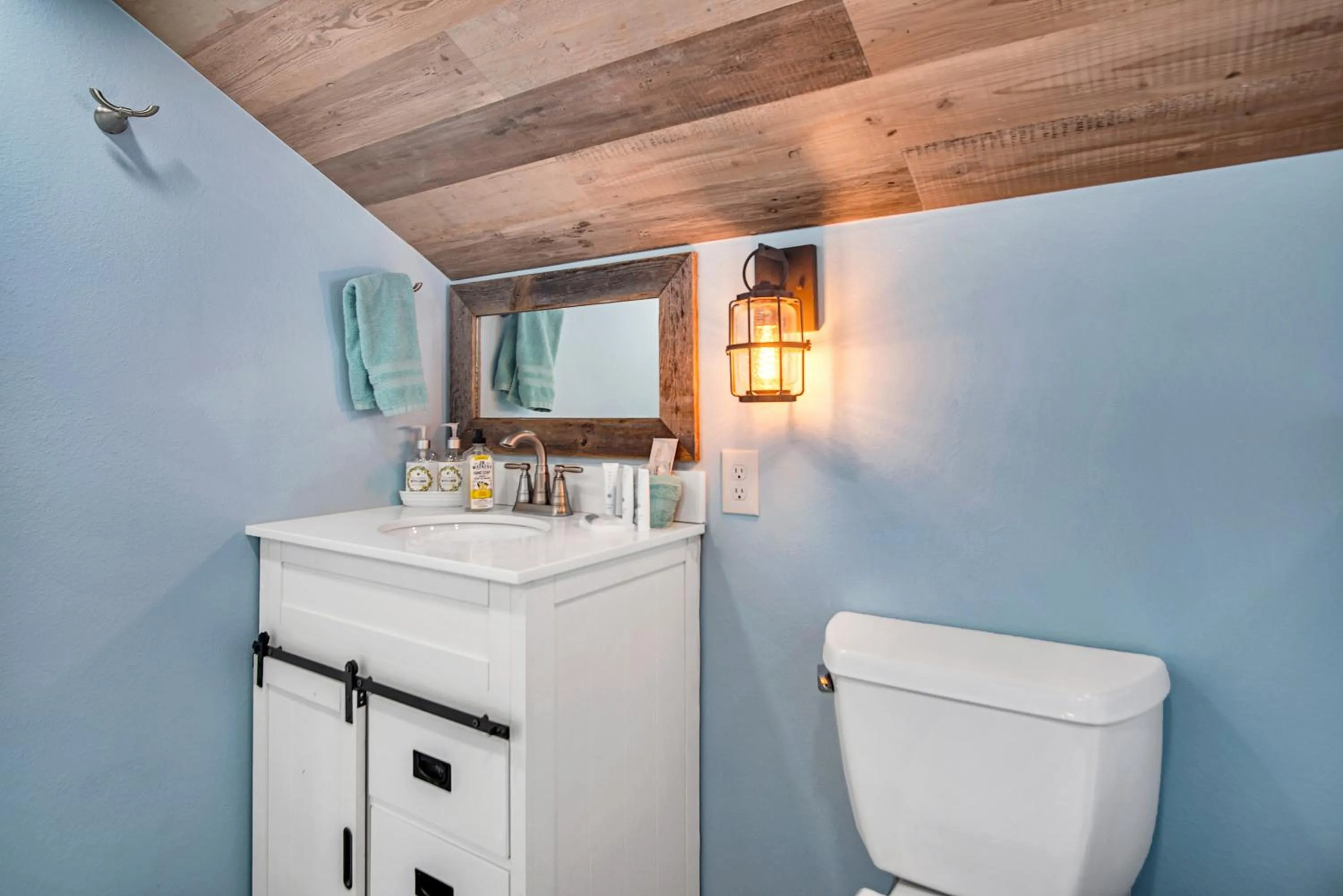 Property building in LaJuana Iguana