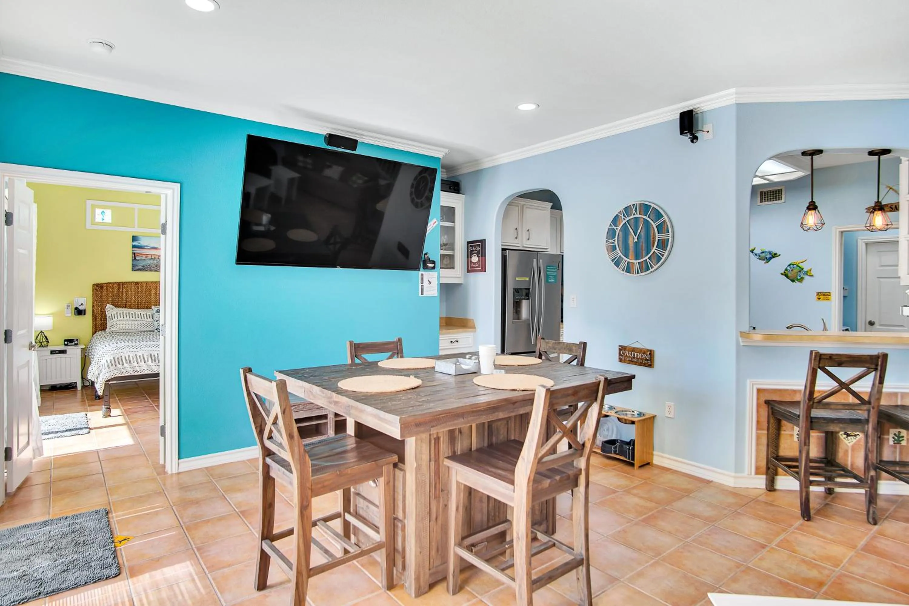 Property building in LaJuana Iguana