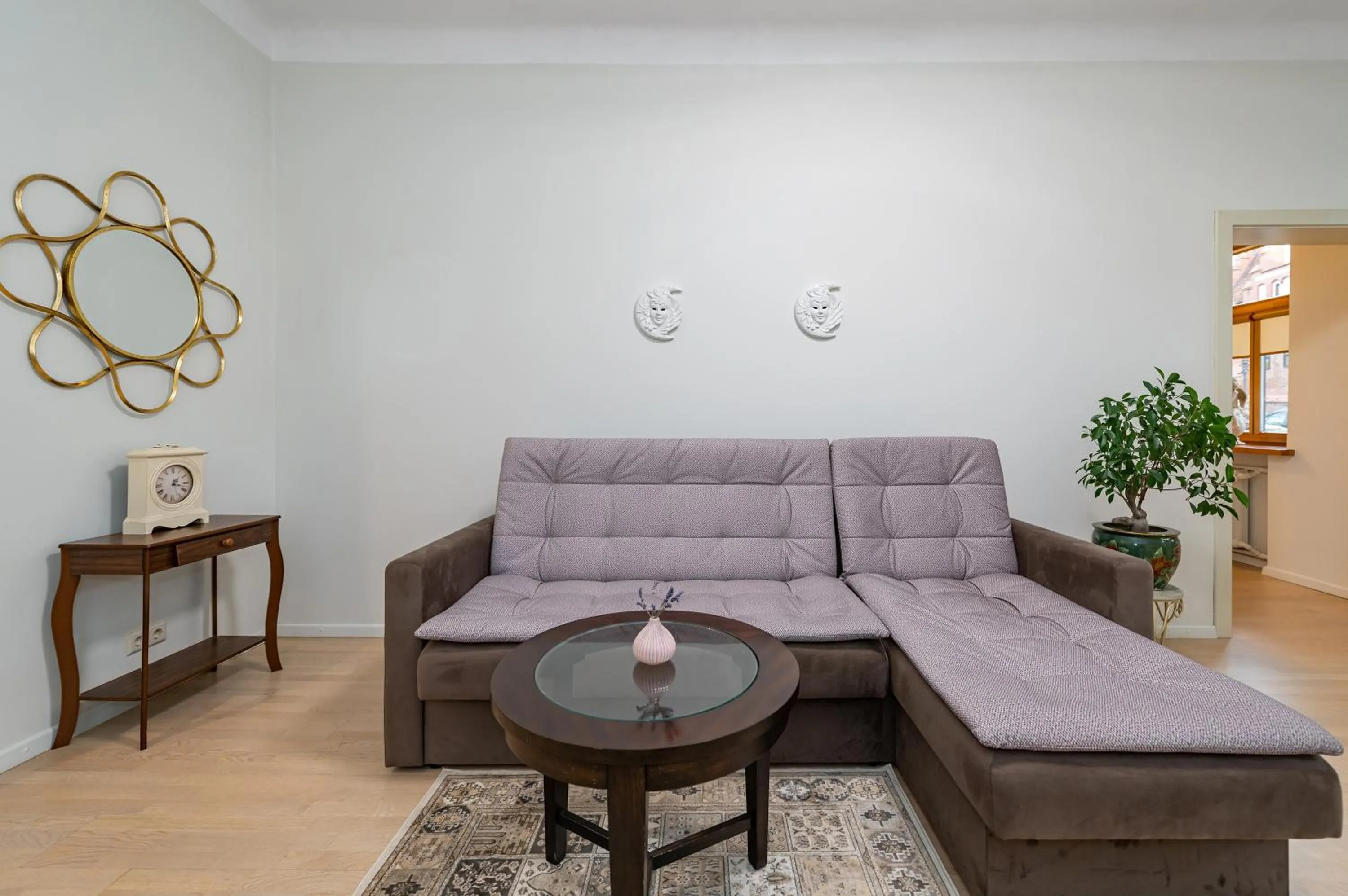 Archcathedral apartment by Polo Apartments