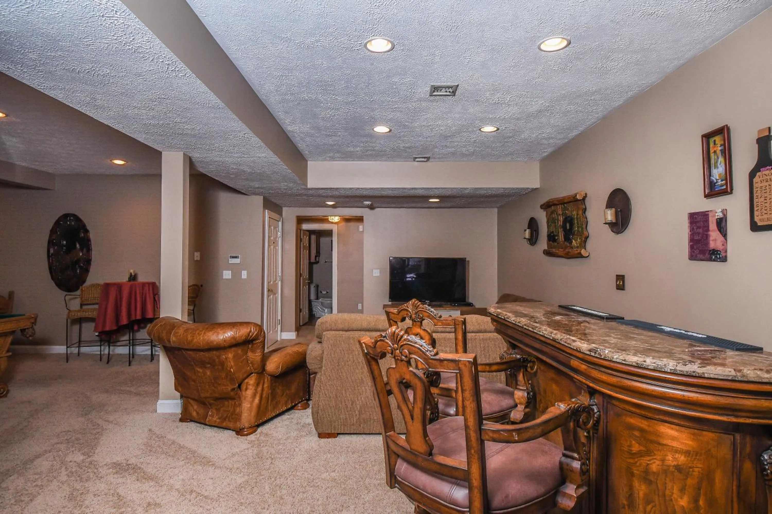 Property building in Black Bear Lodge