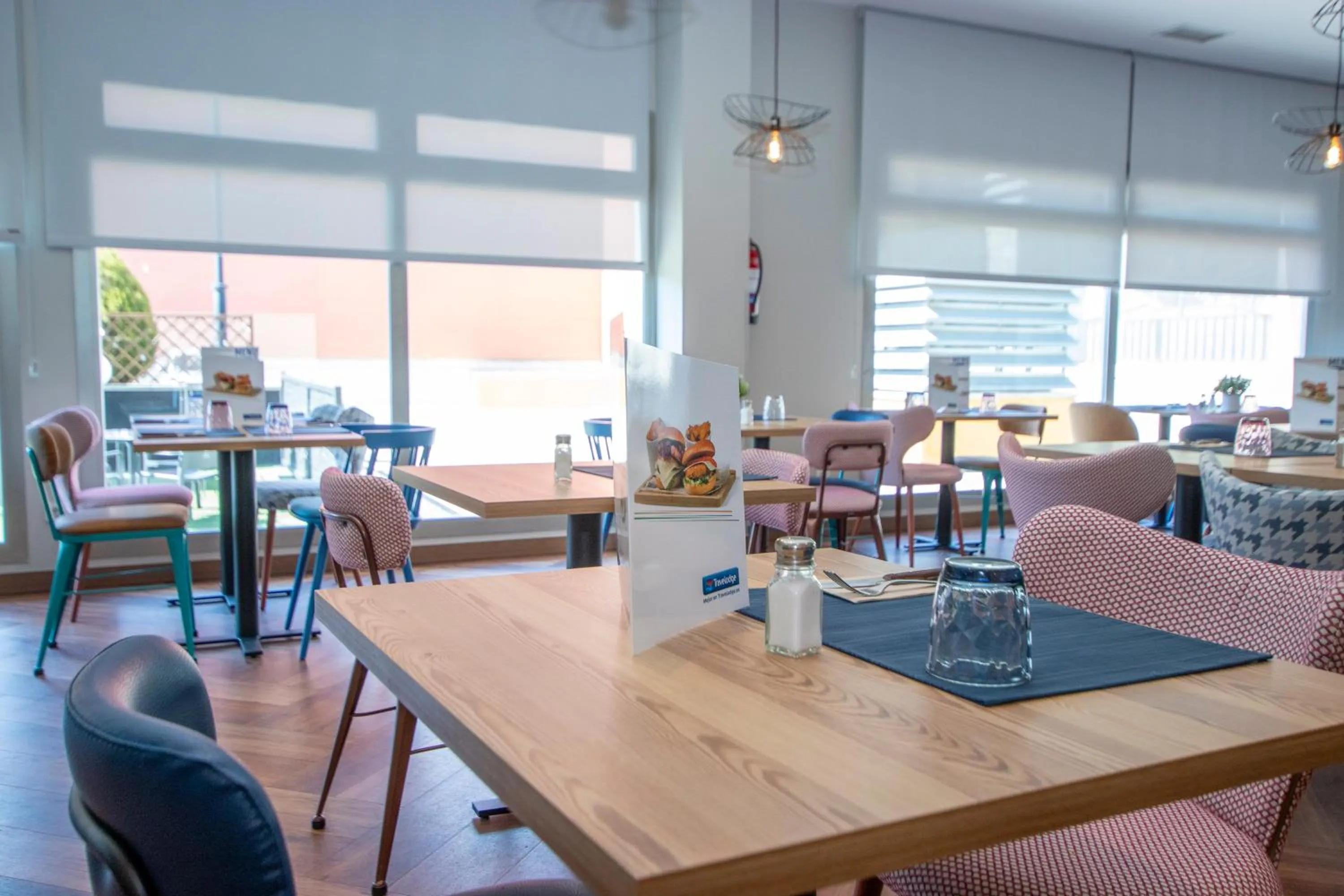 Restaurant/places to eat in Travelodge Madrid Alcalá de Henares